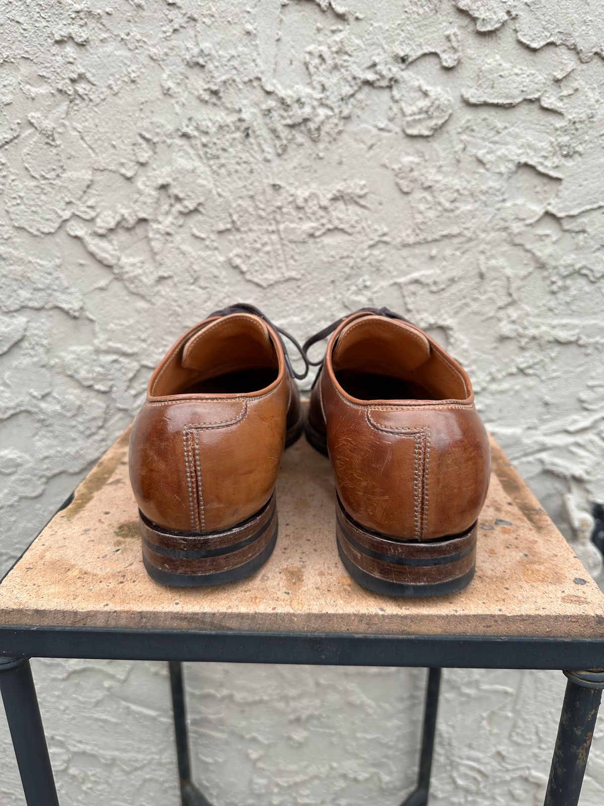 Photo by AGold on March 2, 2023 of the Viberg Bastion Oxford in Horween Natural Shell Cordovan.