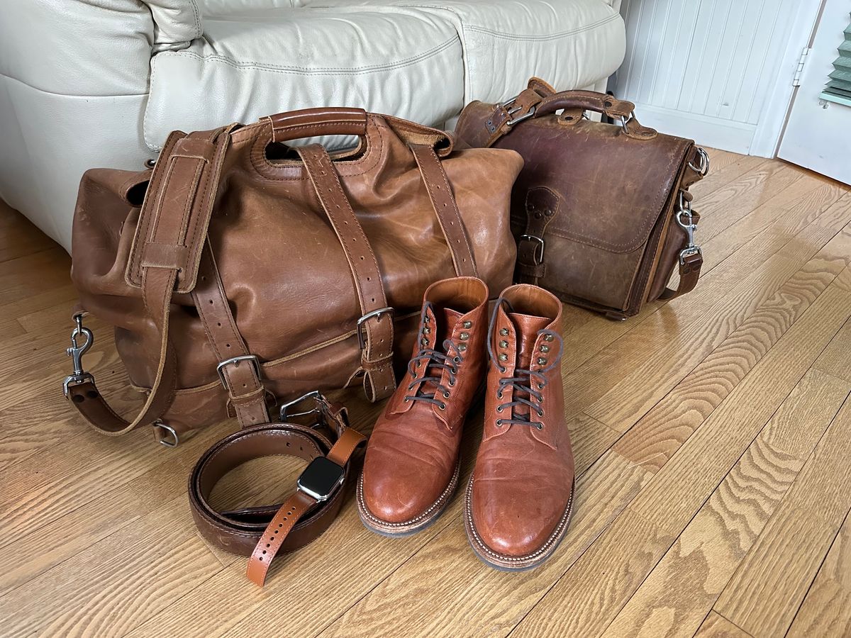Photo by AGold on October 16, 2023 of the Grant Stone Edward Boot in Incas Rust Kangaroo.