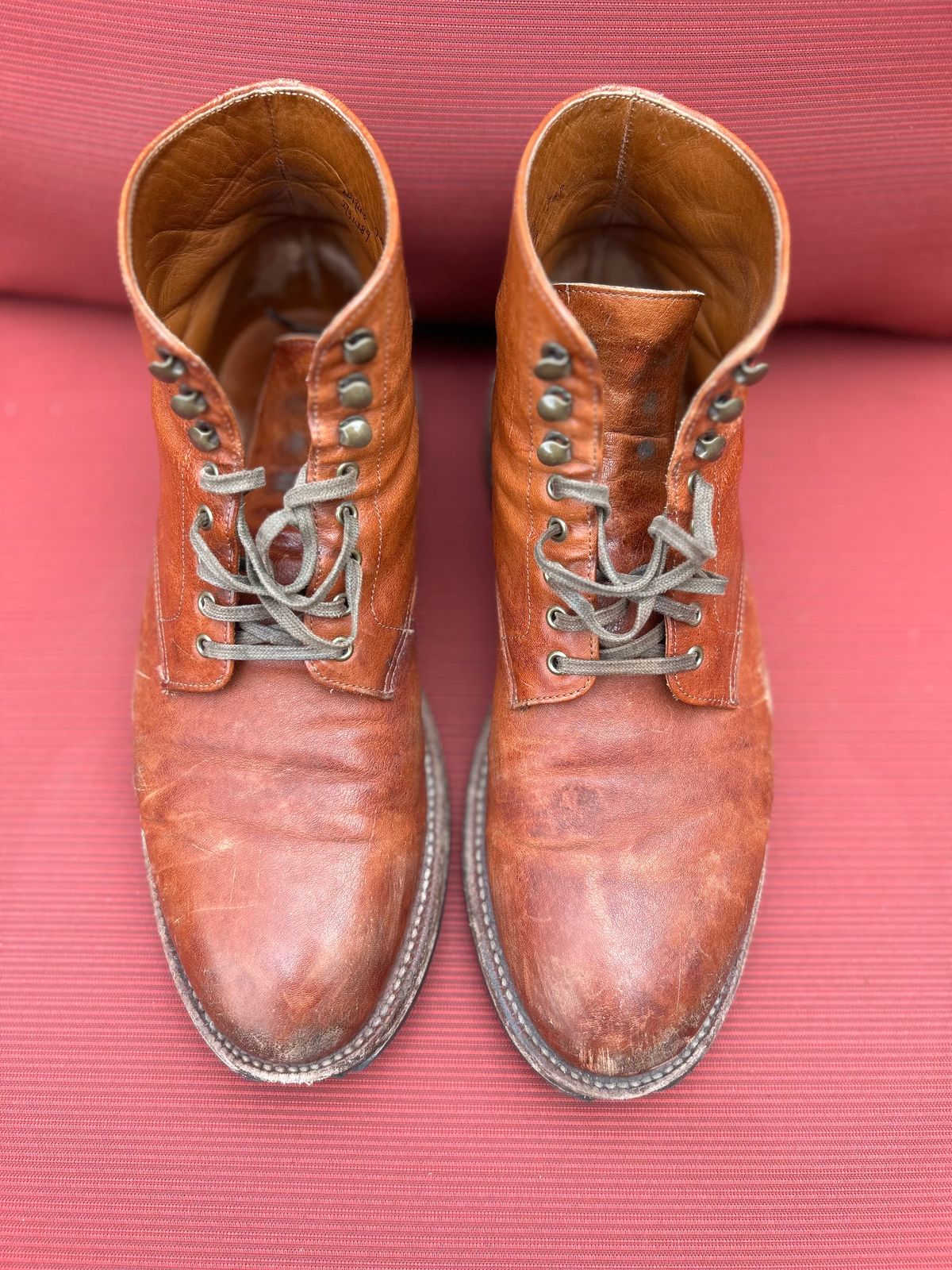 Photo by AGold on March 4, 2024 of the Grant Stone Edward Boot in Incas Rust Kangaroo.