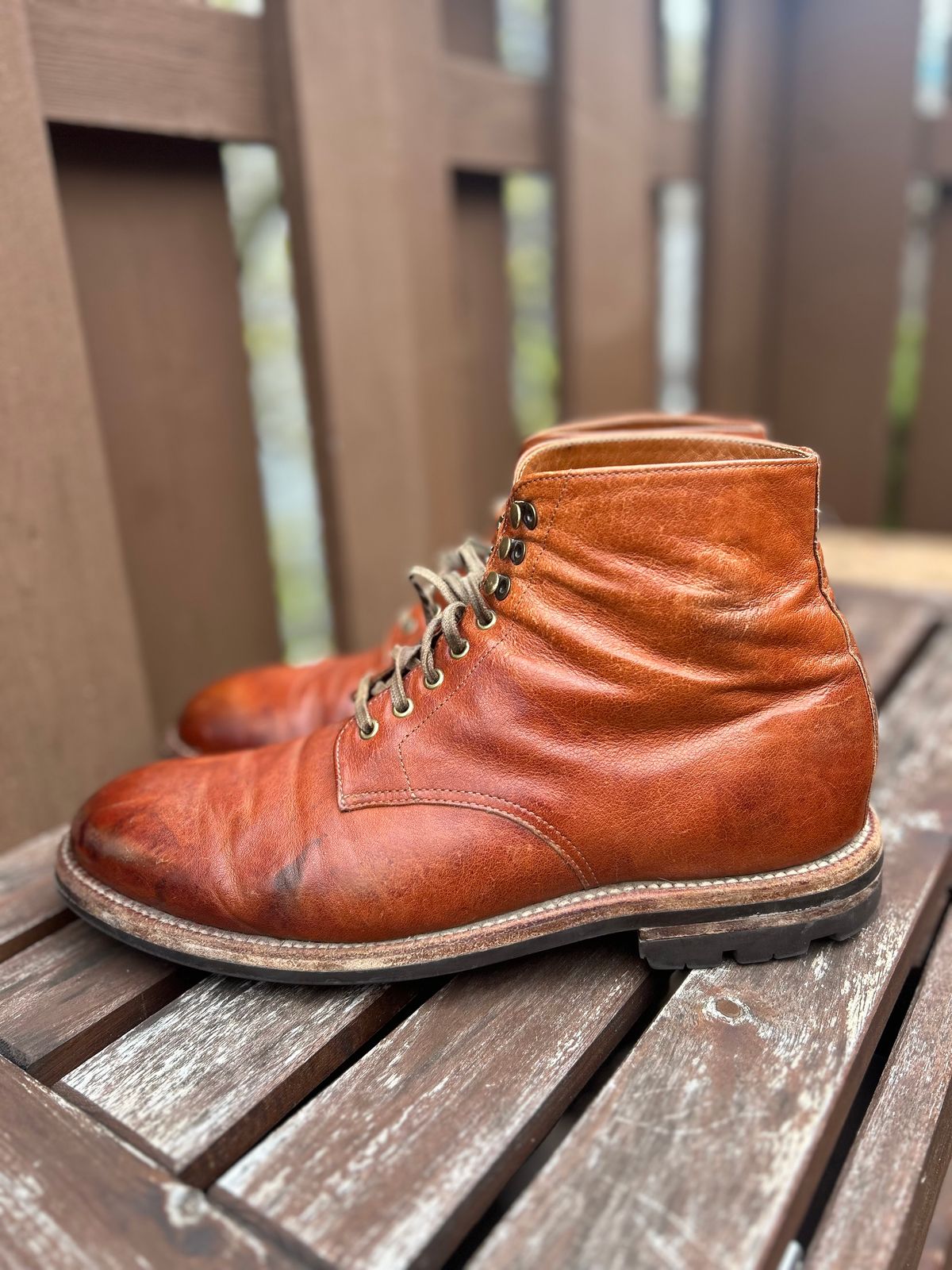 Photo by AGold on April 5, 2024 of the Grant Stone Edward Boot in Incas Rust Kangaroo.