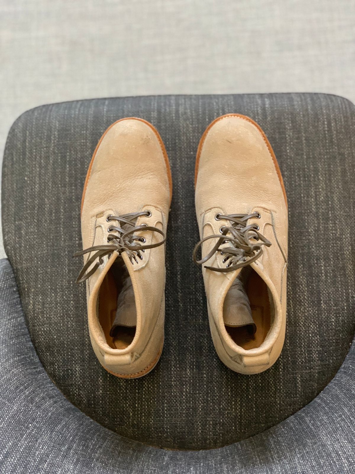 Photo by lonewolfpacman on December 5, 2023 of the Viberg Scout Boot in C.F. Stead Nomad Bokhara Nubuck.