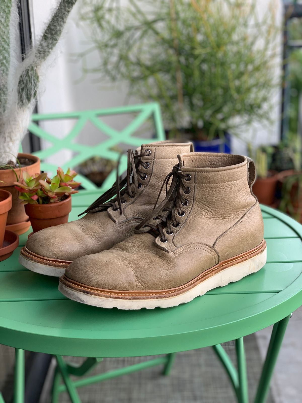 Photo by lonewolfpacman on April 2, 2024 of the Viberg Scout Boot in C.F. Stead Nomad Bokhara Nubuck.