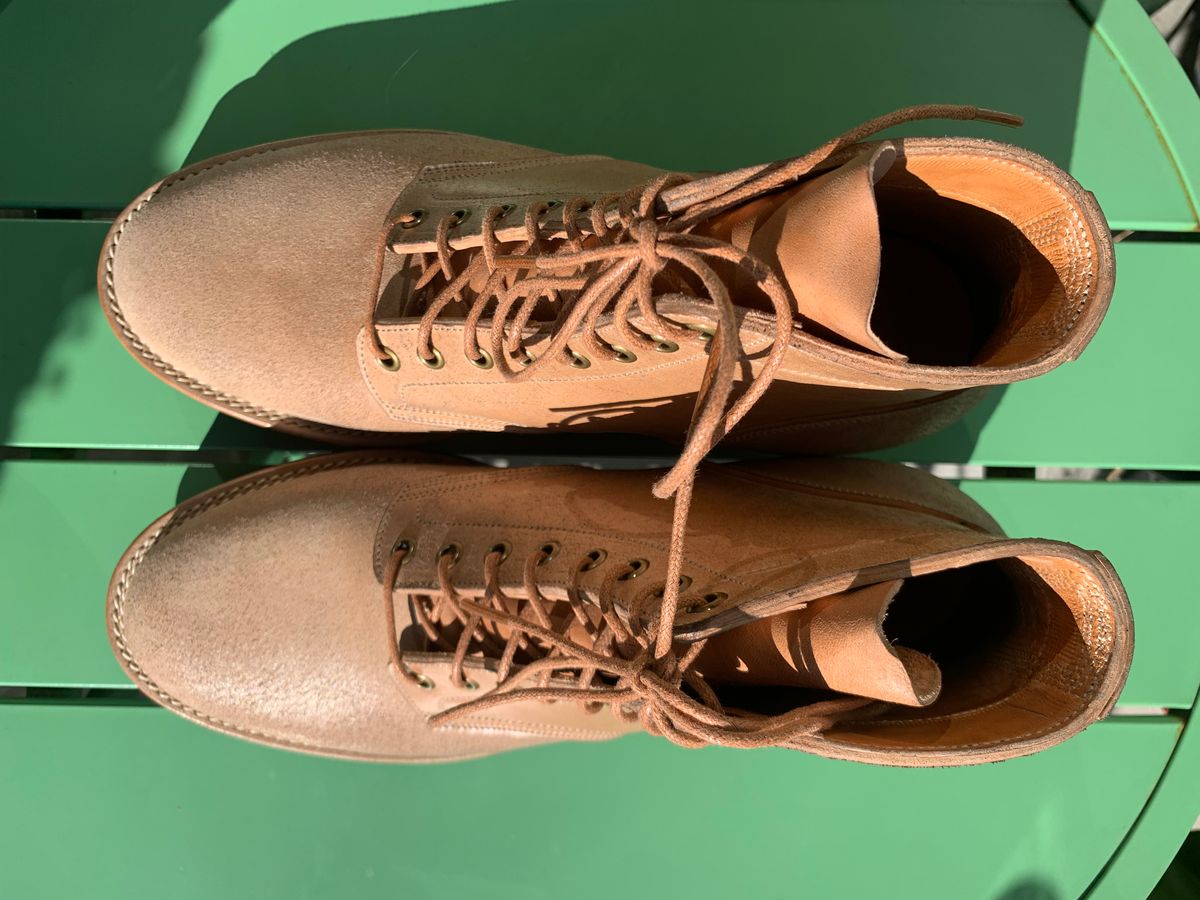 Photo by lonewolfpacman on October 1, 2025 of the Onderhoud SVC01 Boondocker in Maryam Natural Waxed Reverse Horsebutt.