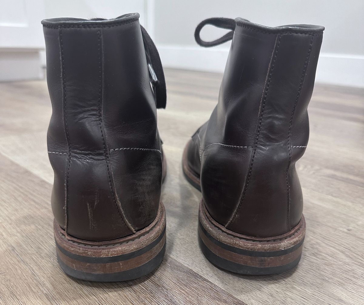 Photo by worldtraveler on December 1, 2024 of the Allen Edmonds Higgins Mill in Coffee Calfskin.