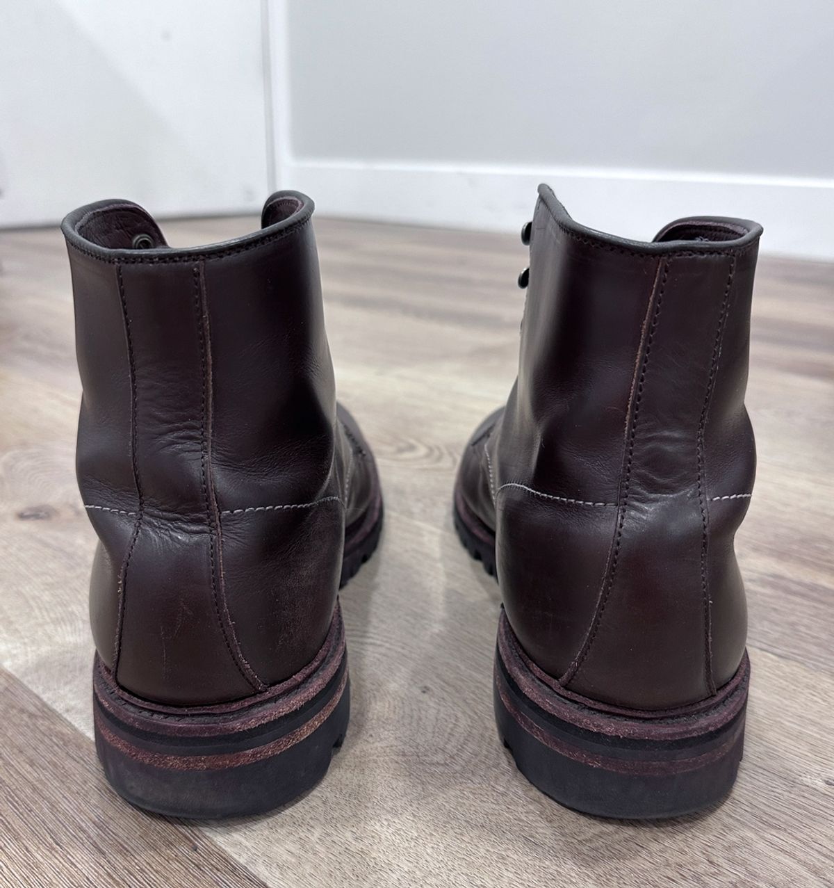 Photo by worldtraveler on February 6, 2025 of the Allen Edmonds Higgins Mill in Coffee Calfskin.