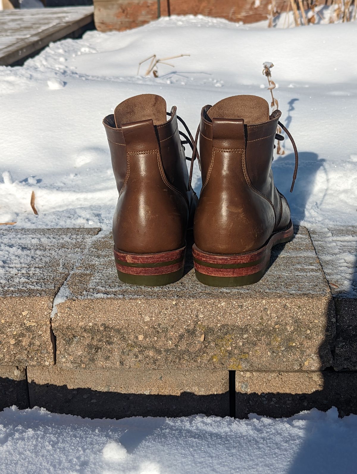 Photo by zangazanga on December 1, 2022 of the Jakkrabbits Service Boot in Horween Olive Chromexcel.