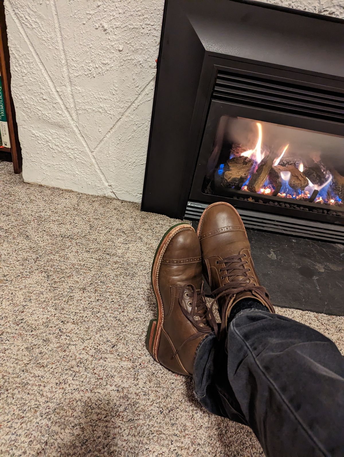 Photo by zangazanga on February 2, 2023 of the Jakkrabbits Service Boot in Horween Olive Chromexcel.