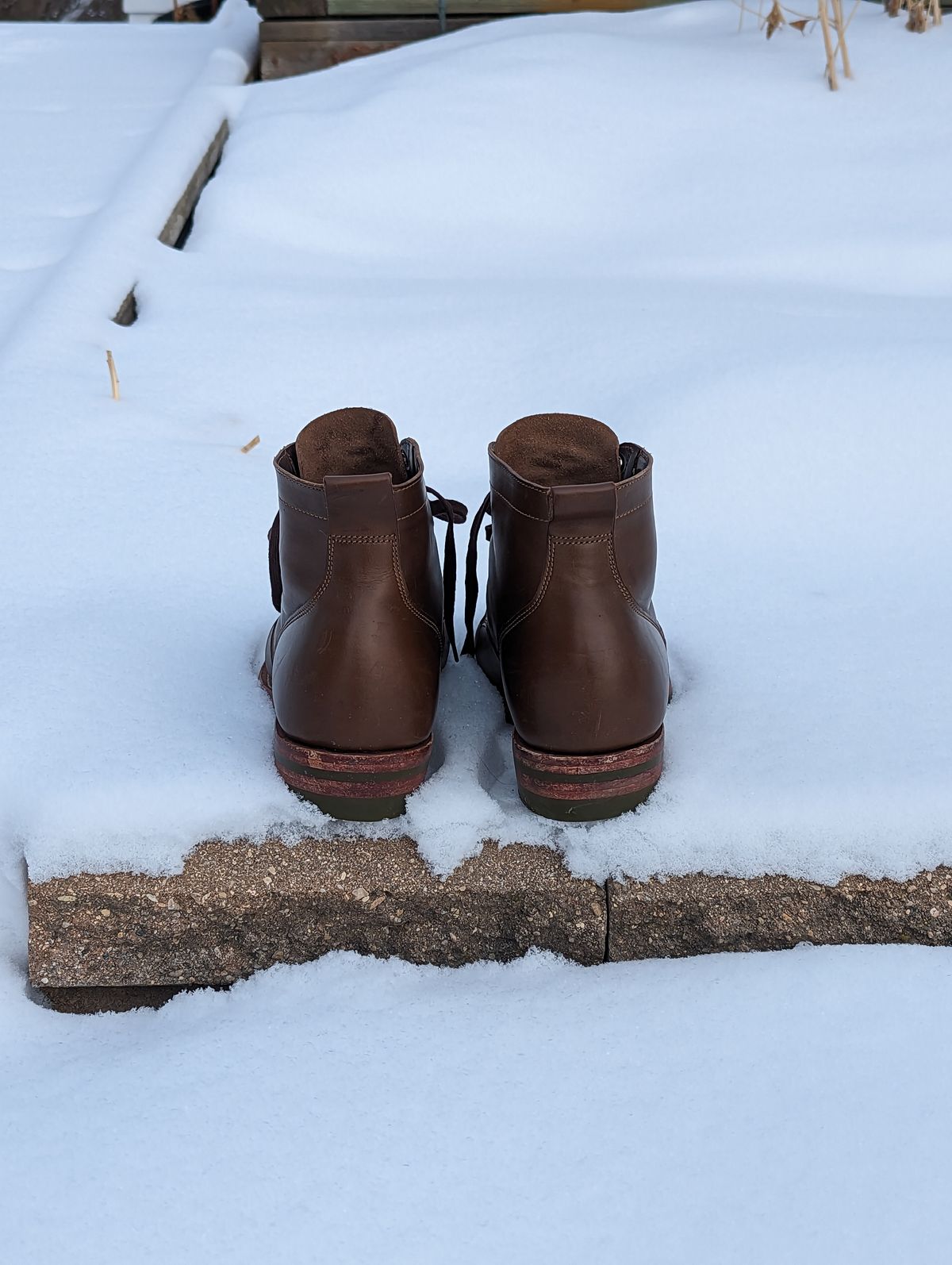 Photo by zangazanga on February 2, 2023 of the Jakkrabbits Service Boot in Horween Olive Chromexcel.