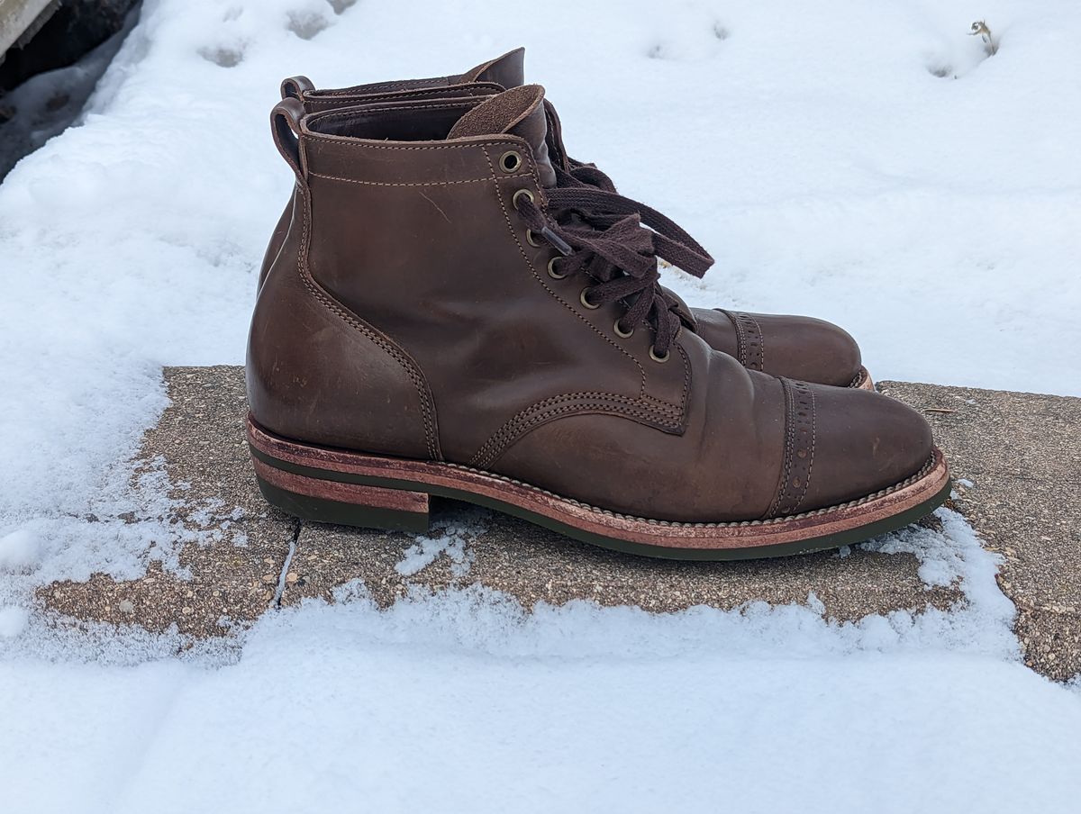 Photo by zangazanga on March 2, 2023 of the Jakkrabbits Service Boot in Horween Olive Chromexcel.