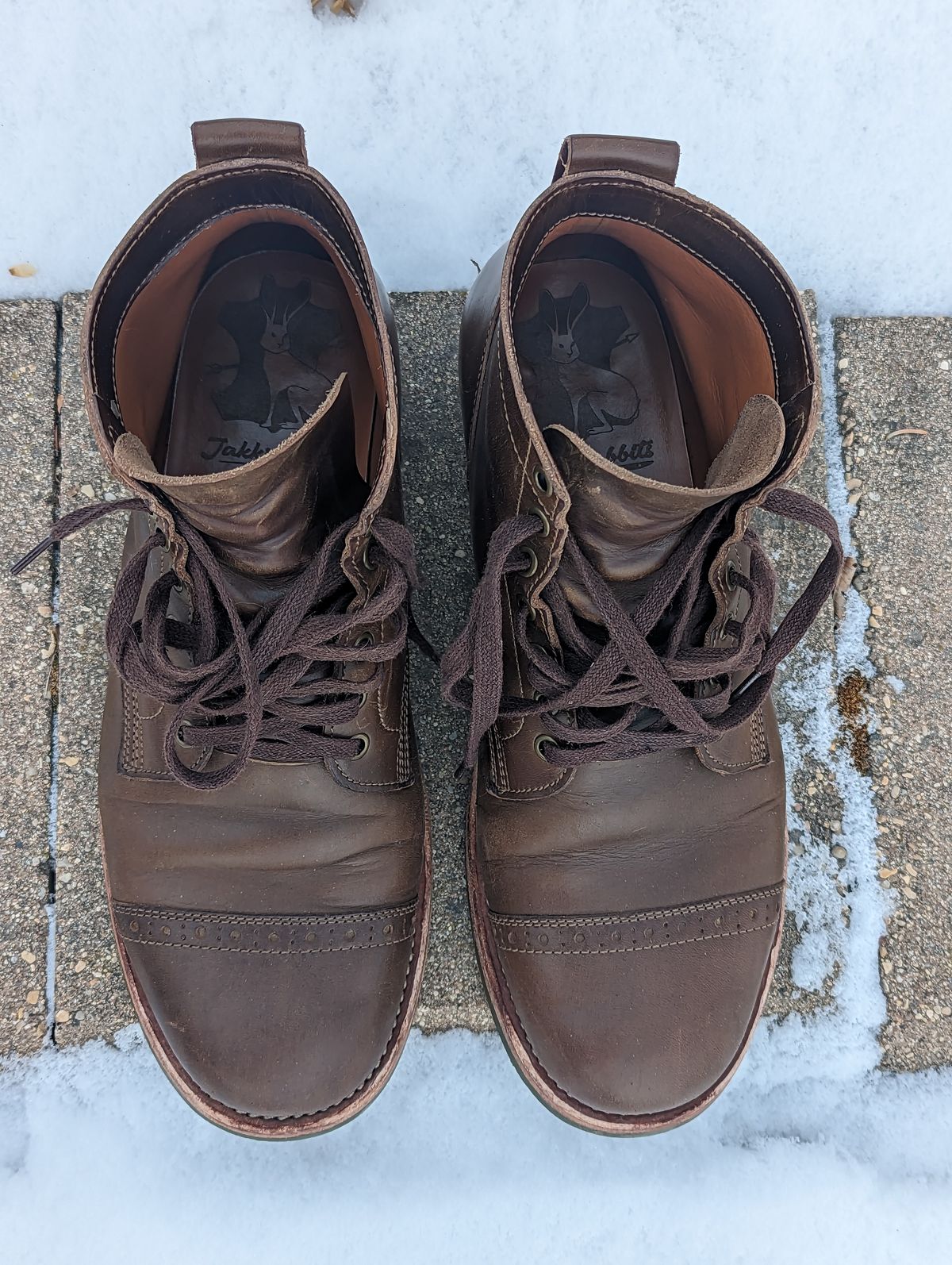 Photo by zangazanga on March 2, 2023 of the Jakkrabbits Service Boot in Horween Olive Chromexcel.