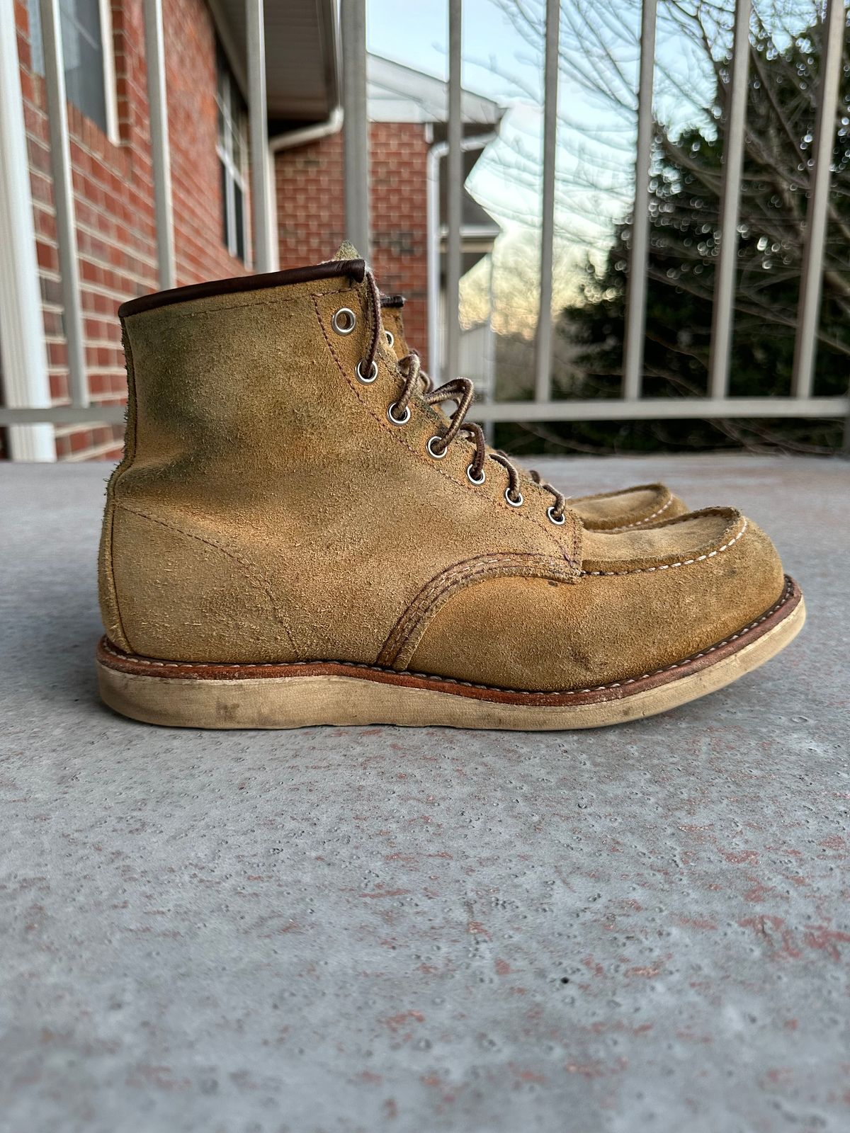 Photo by tmcginness on February 5, 2024 of the Red Wing 6-Inch Classic Moc in S.B. Foot Hawthorne Abilene.