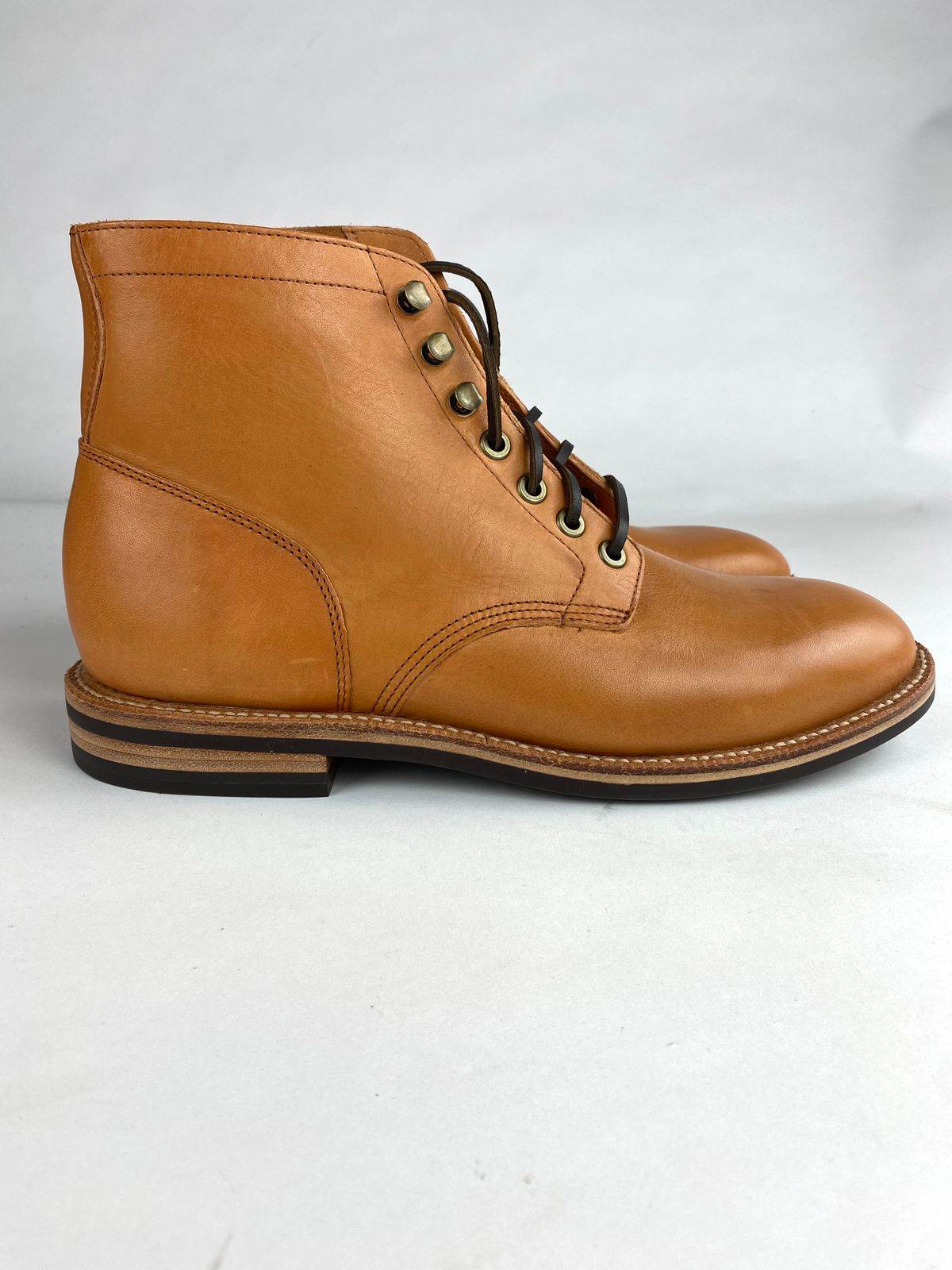 Photo by tmcginness on October 1, 2022 of the Grant Stone Diesel Boot in Horween Natural Essex.