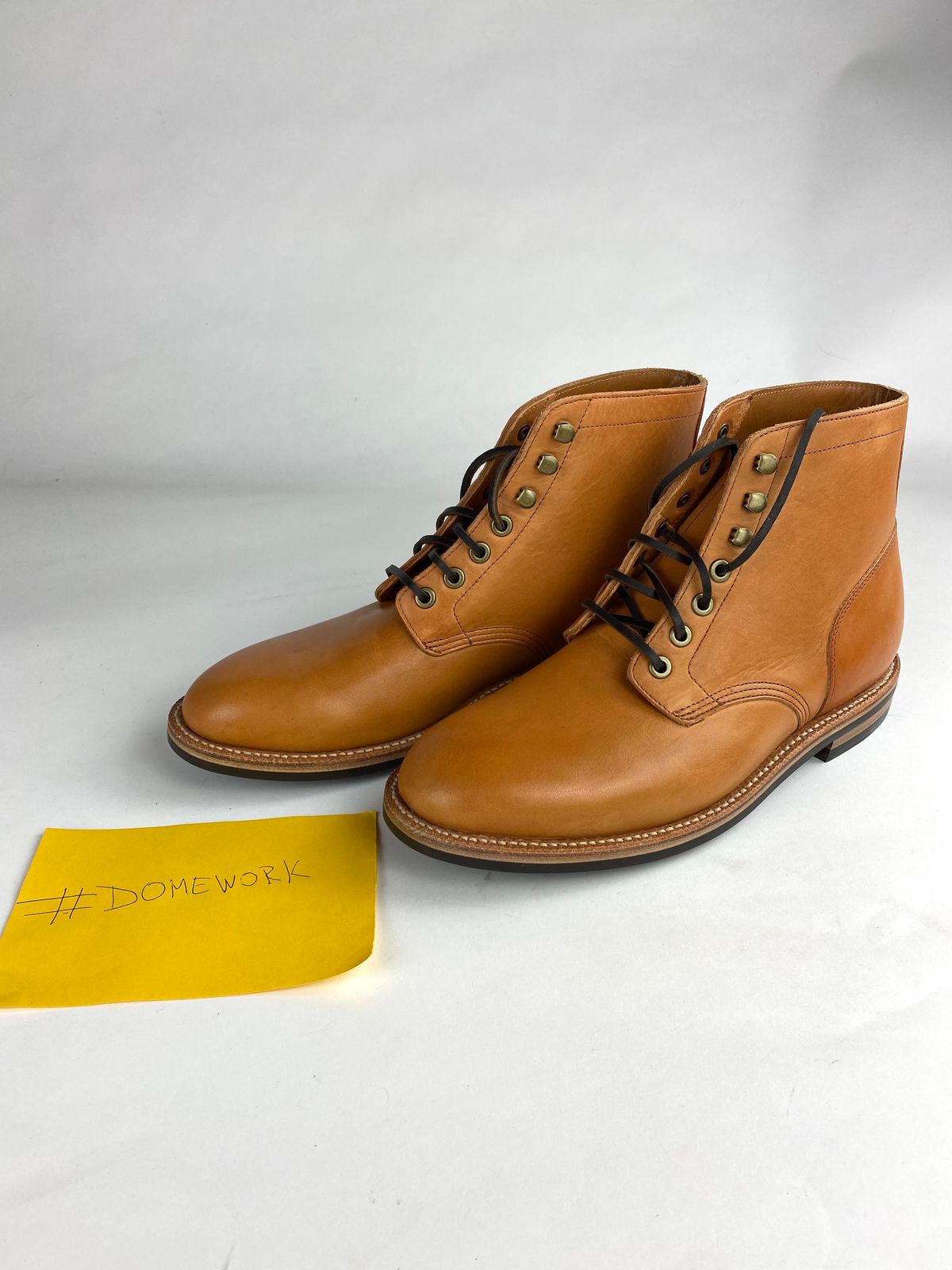Photo by tmcginness on October 1, 2022 of the Grant Stone Diesel Boot in Horween Natural Essex.
