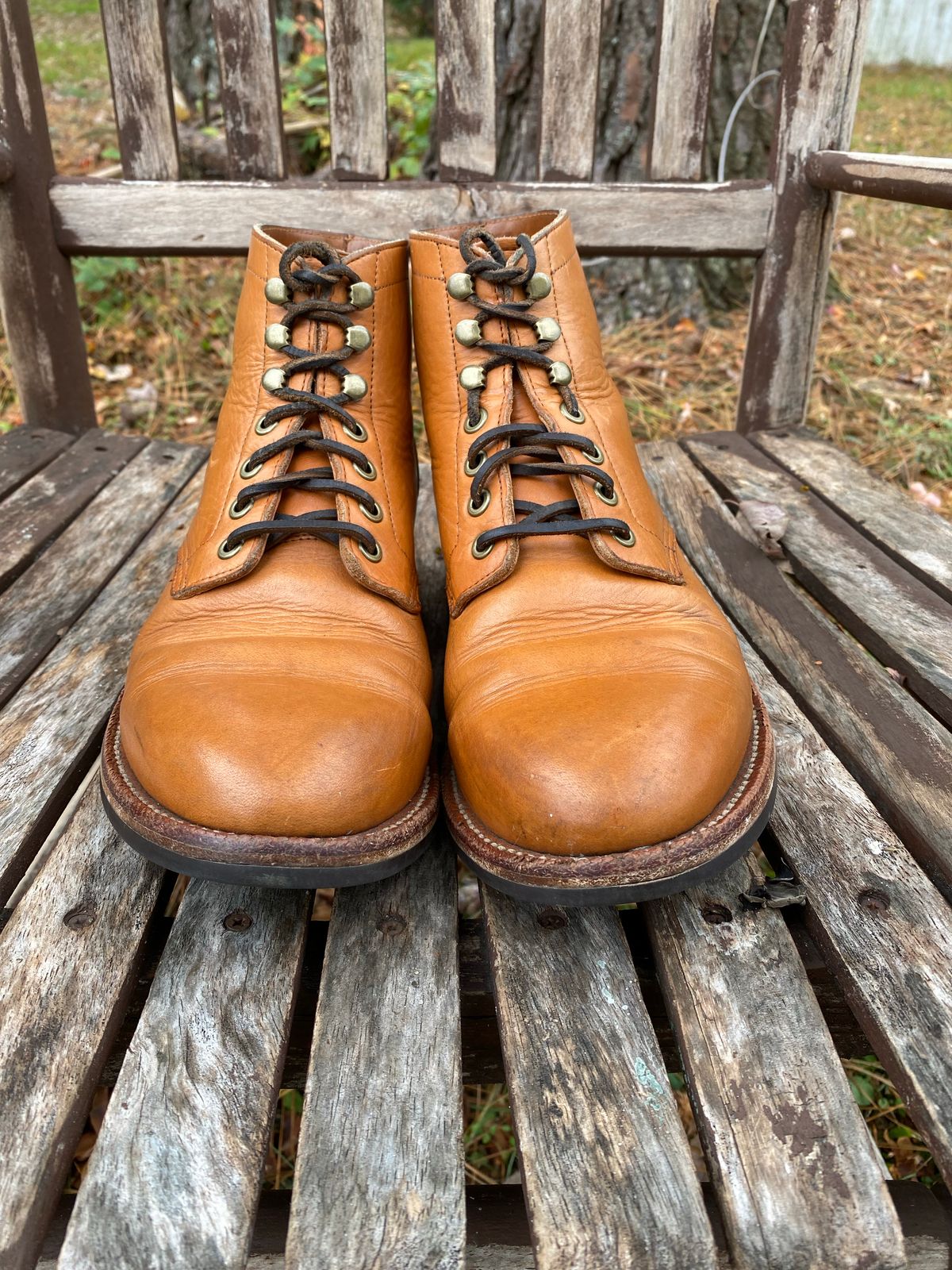 Photo by tmcginness on November 1, 2022 of the Grant Stone Diesel Boot in Horween Natural Essex.