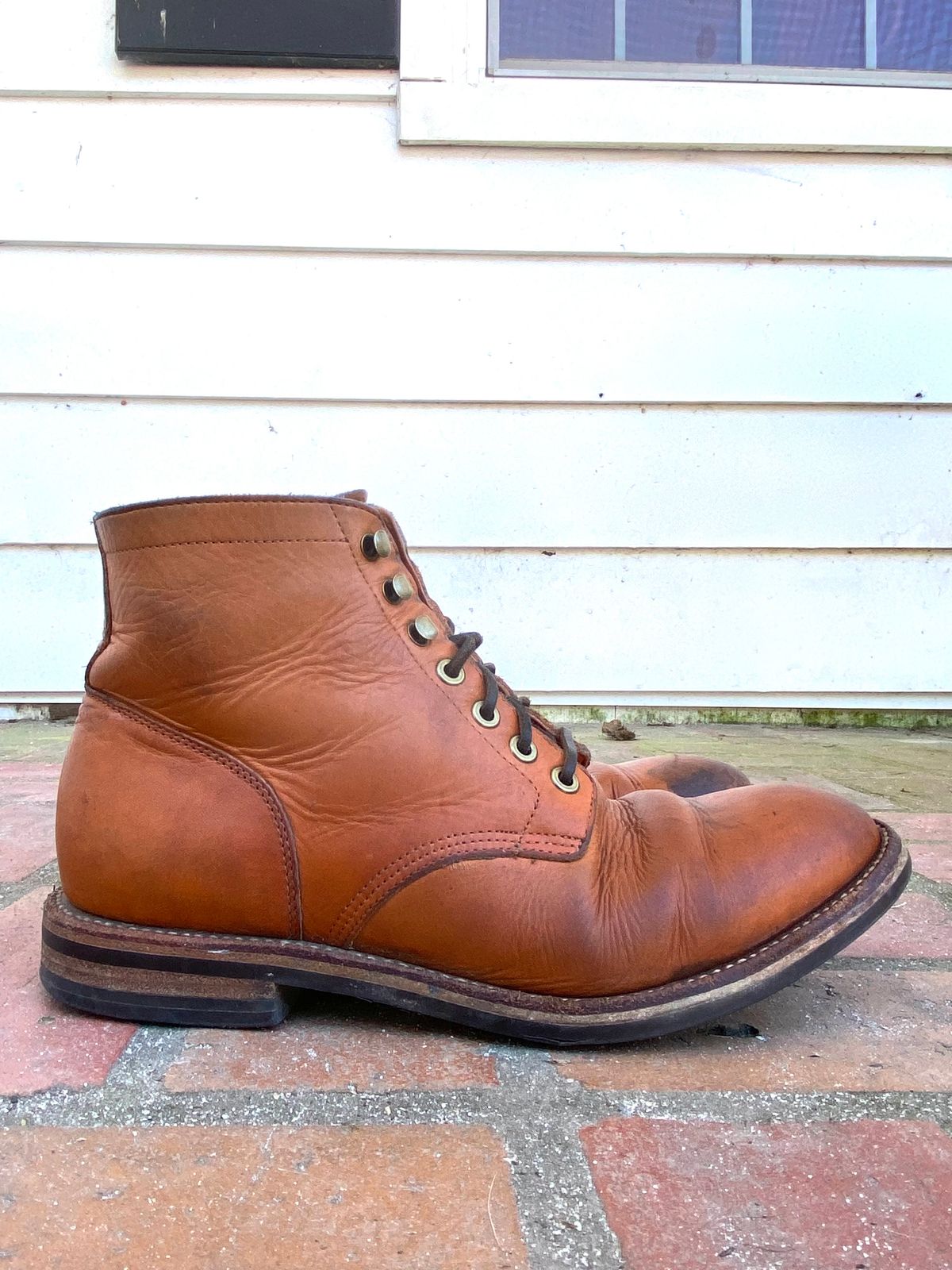 Photo by tmcginness on January 3, 2023 of the Grant Stone Diesel Boot in Horween Natural Essex.