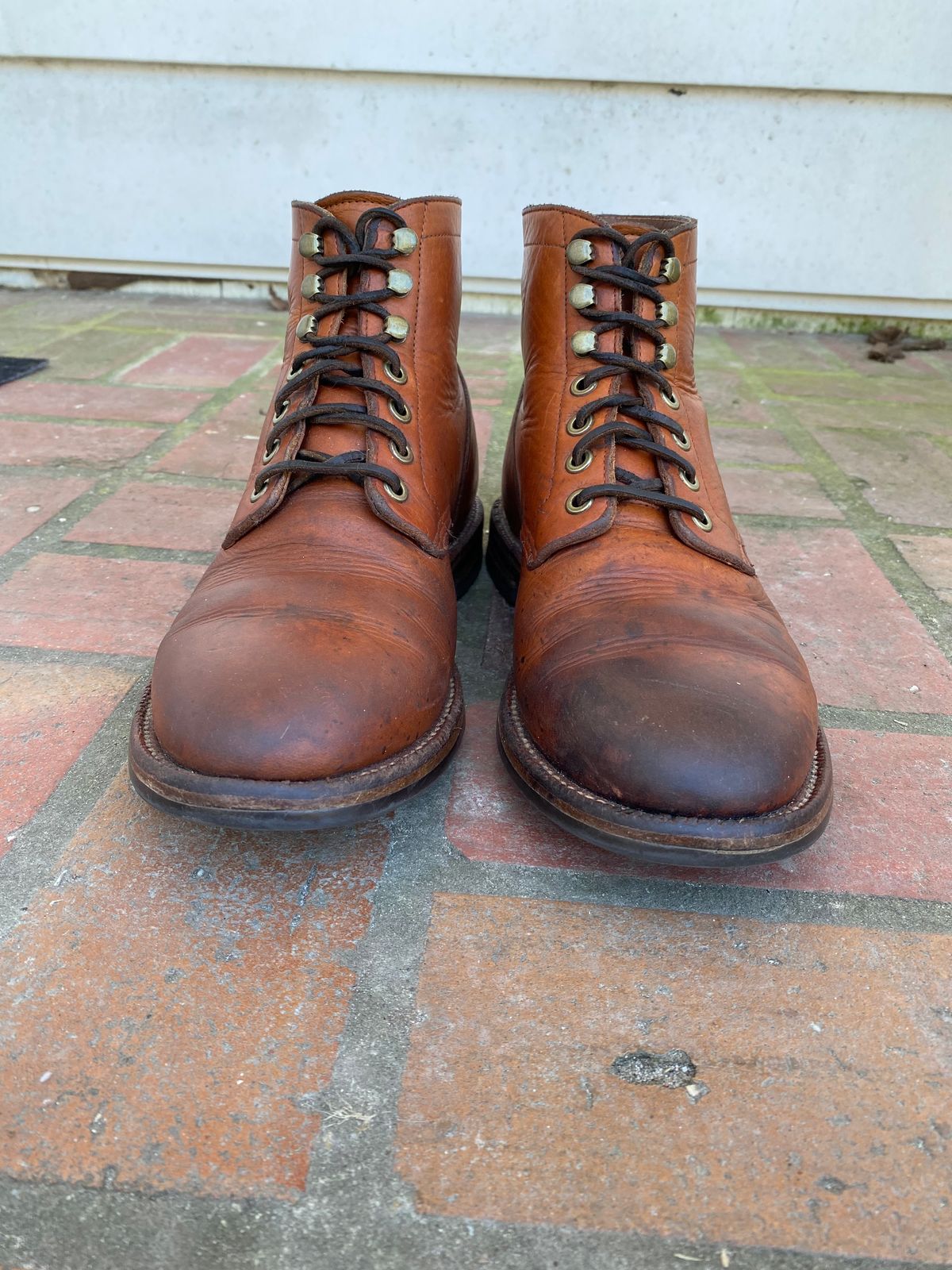 Photo by tmcginness on February 4, 2023 of the Grant Stone Diesel Boot in Horween Natural Essex.