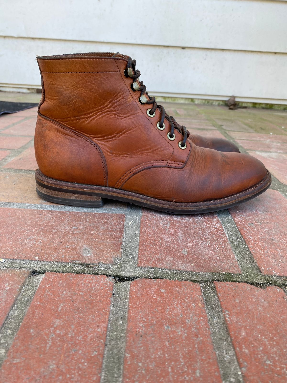Photo by tmcginness on February 4, 2023 of the Grant Stone Diesel Boot in Horween Natural Essex.