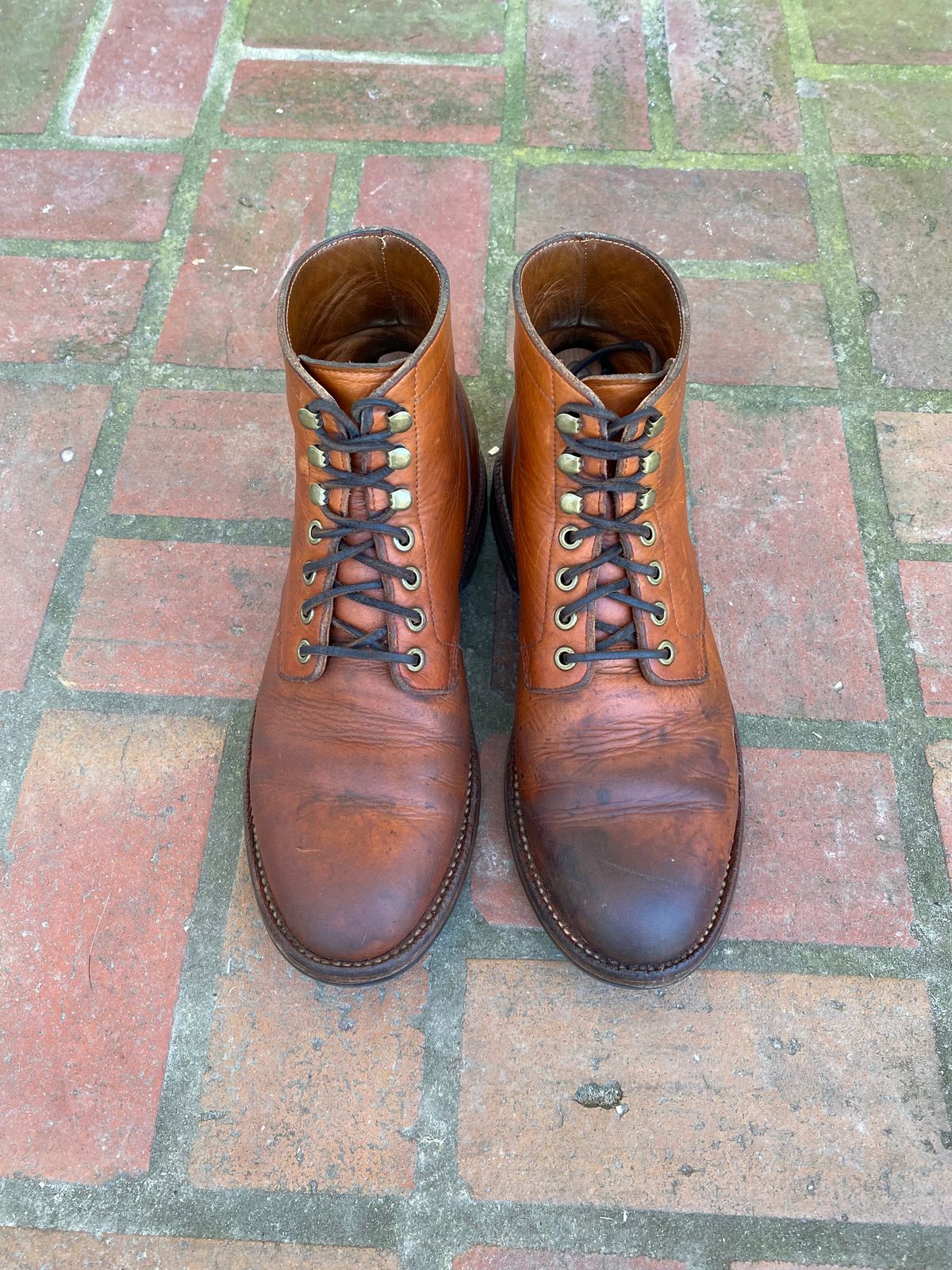 Photo by tmcginness on February 4, 2023 of the Grant Stone Diesel Boot in Horween Natural Essex.