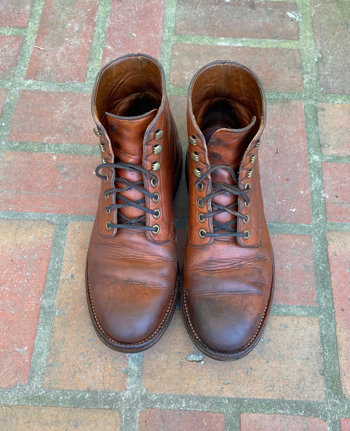 Photo by tmcginness on April 3, 2023 of the Grant Stone Diesel Boot in Horween Natural Essex.