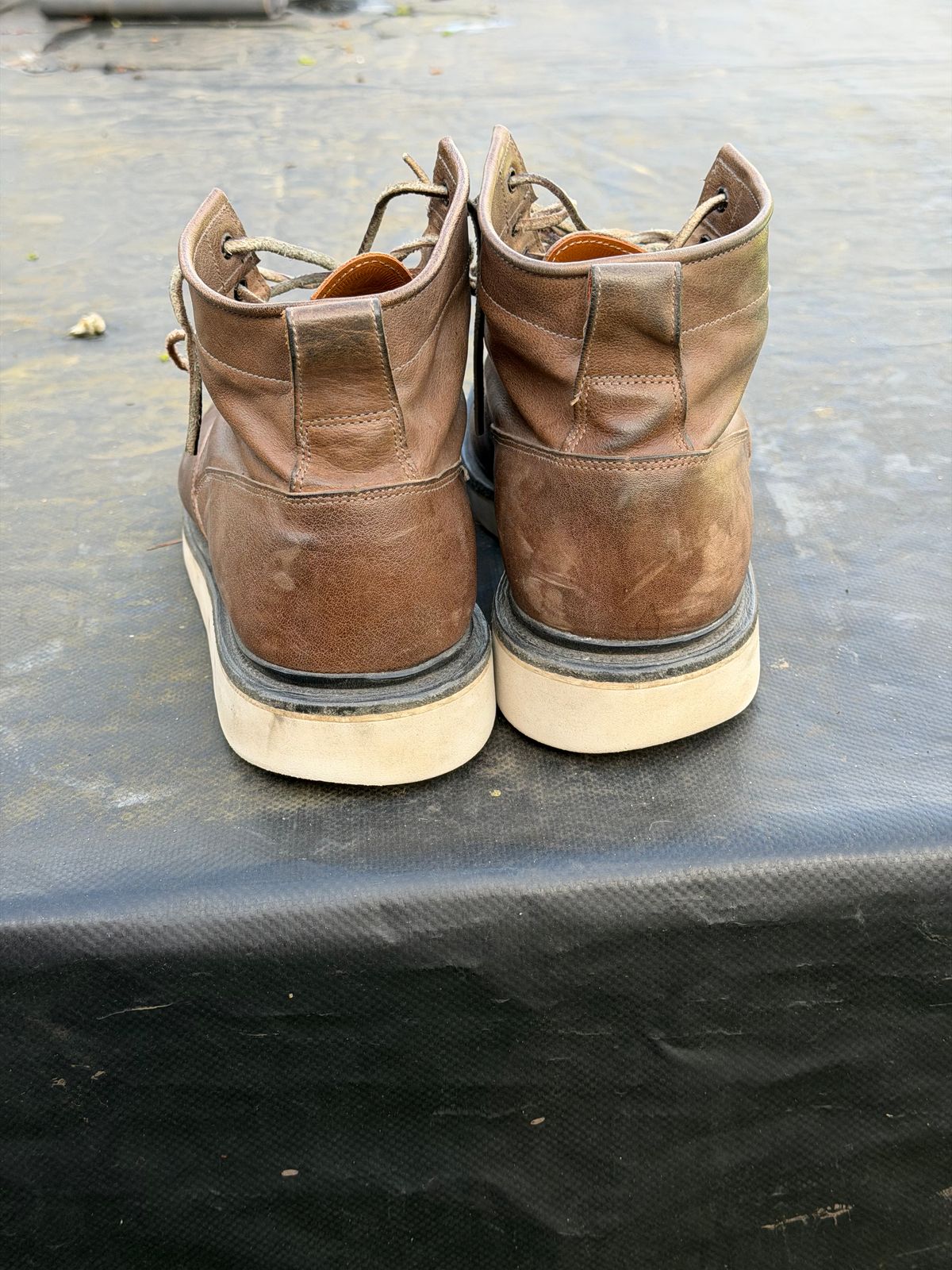 Photo by elliottjhill on March 28, 2026 of the Viberg Scout Boot in Asfalto Washed Kangaroo.