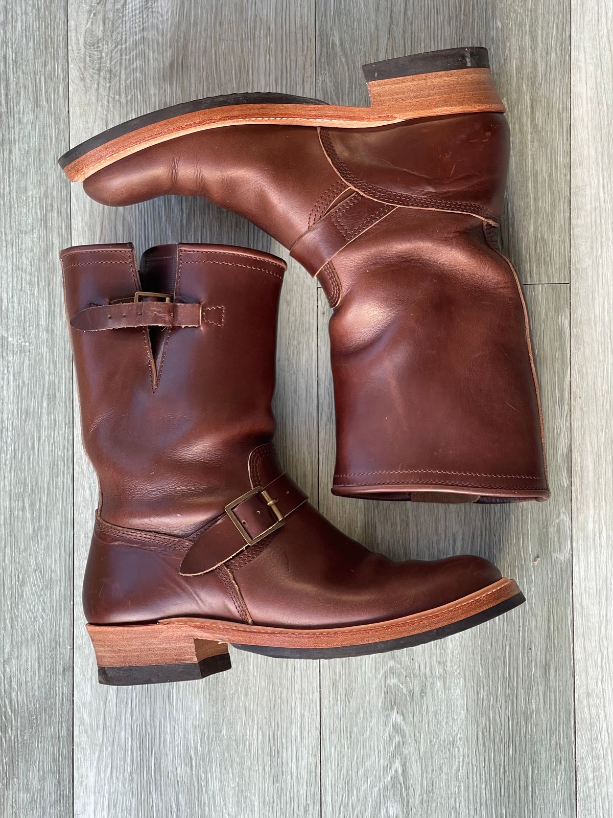 Photo by elliottjhill on November 3, 2023 of the John Lofgren Wabash Engineer Boots in Horween Chocolate Chromexcel.