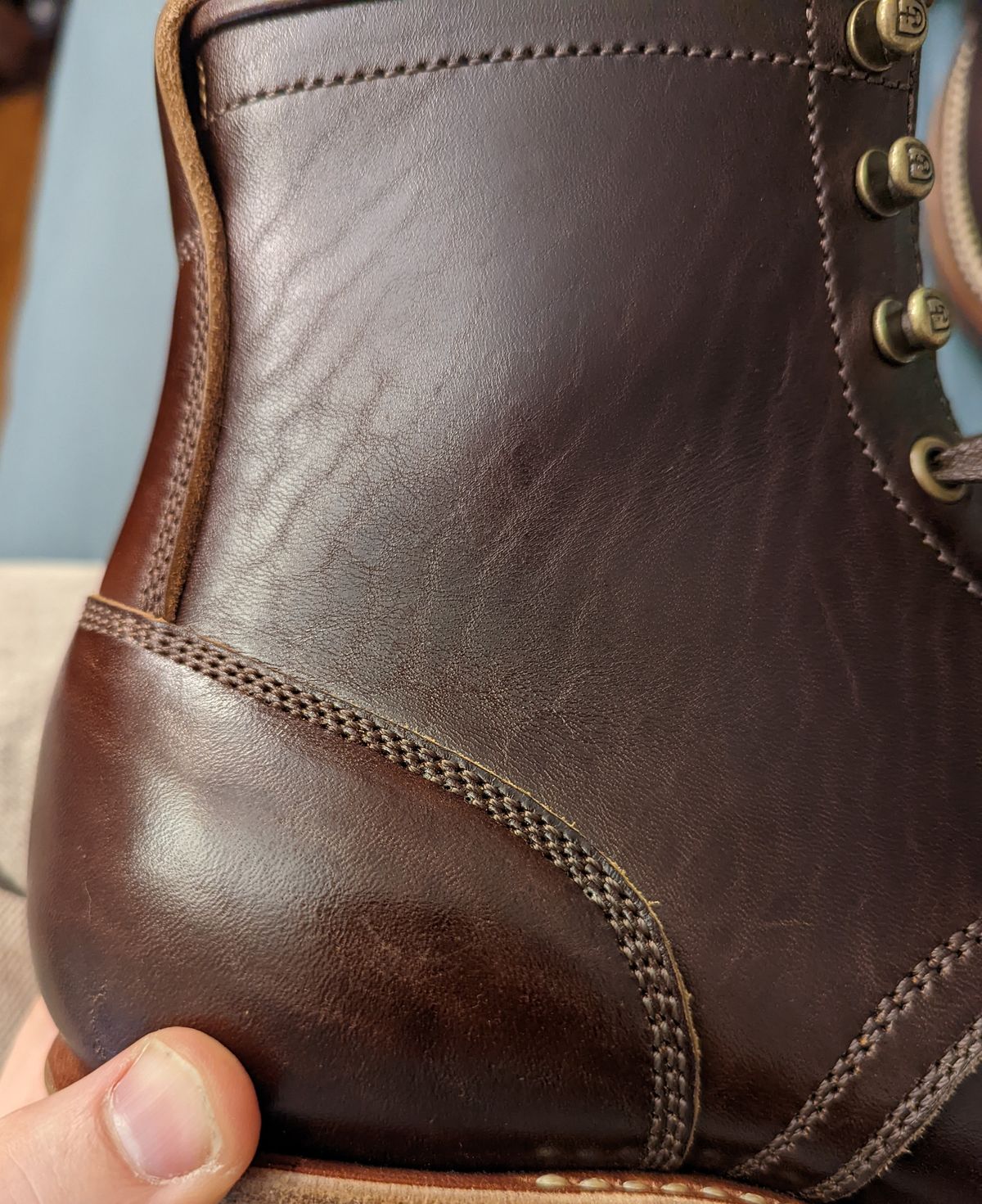 Photo by roger___af on June 22, 2022 of the Flame Panda Service Boot in Shinki Chocolate Antique Horsehide.