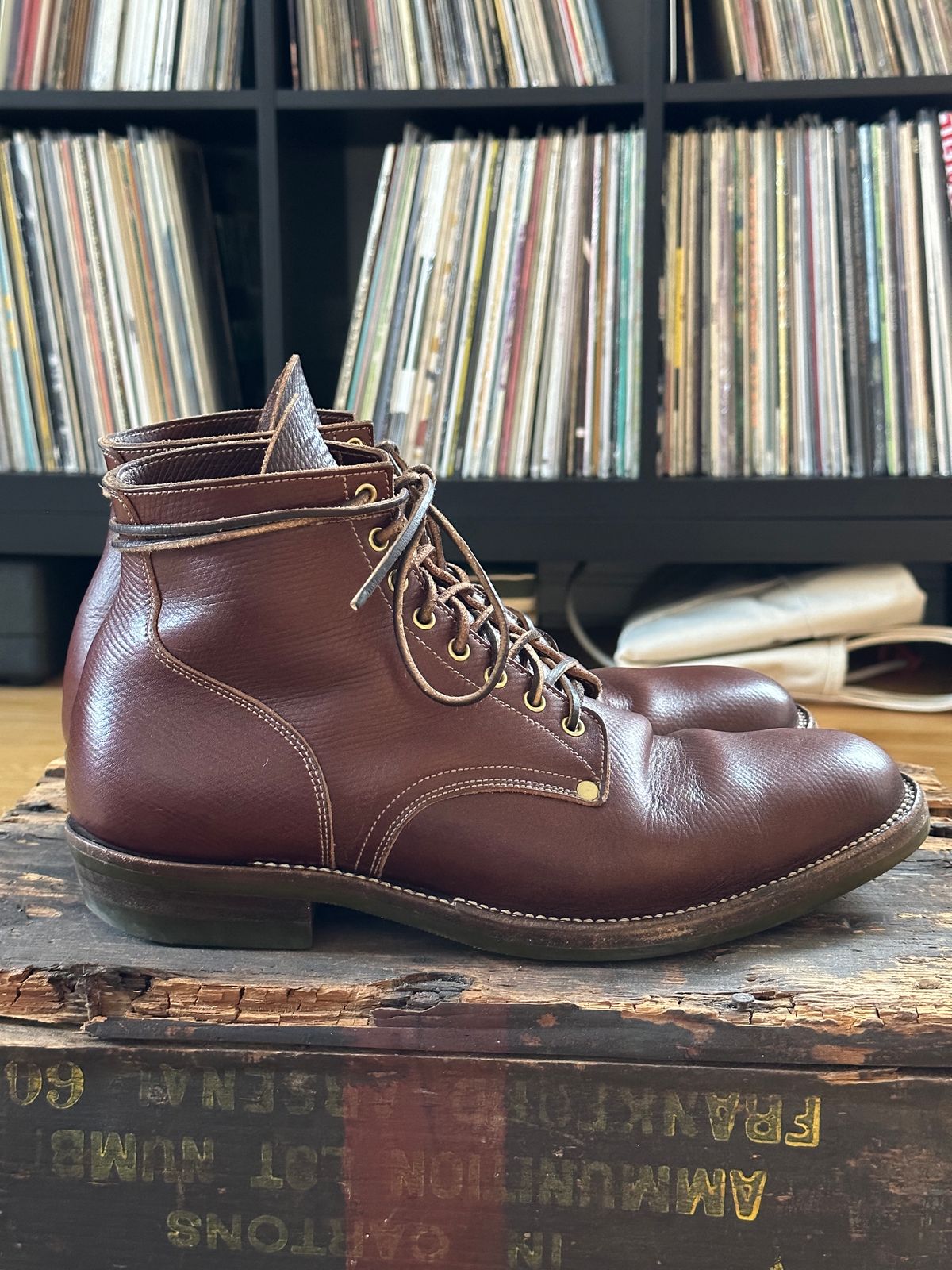 Photo by kosta on March 5, 2023 of the NF Bootmaker Milton Boot in J&FJ Baker Brown Russian Calf.