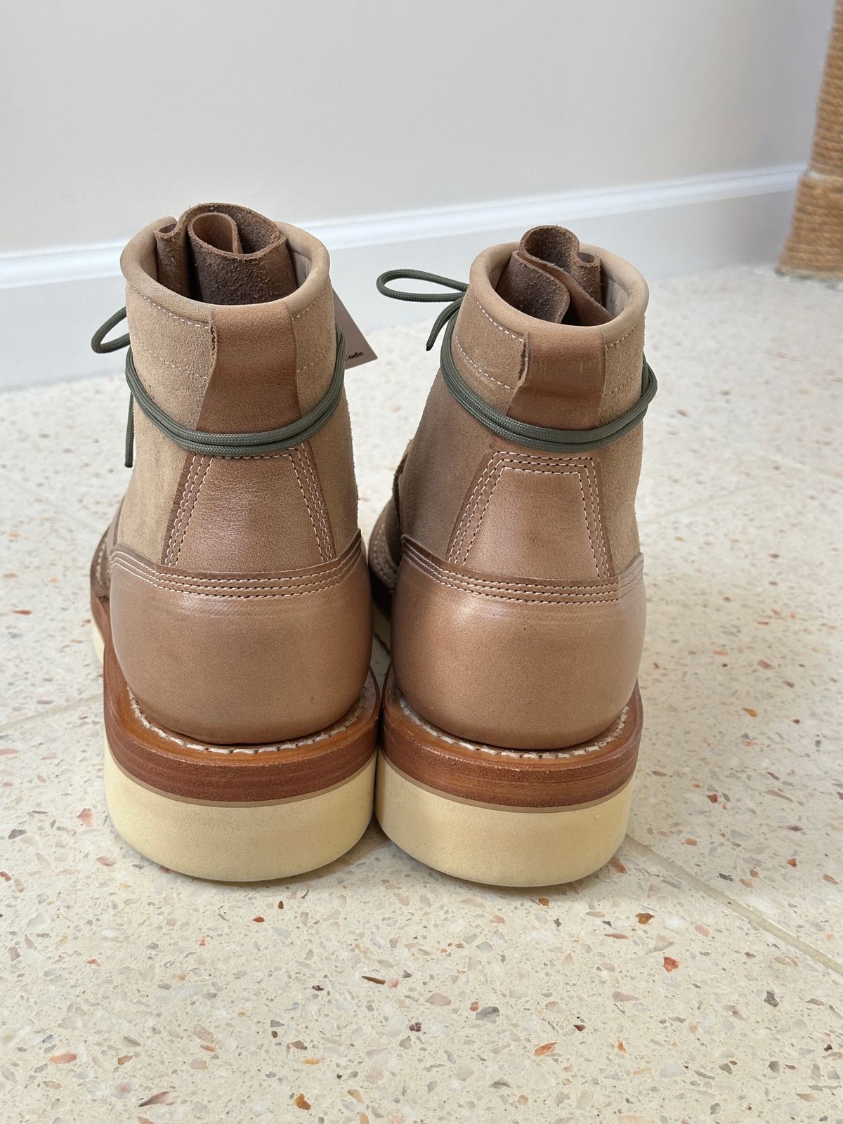 Photo by kosta on October 1, 2023 of the White's x Stumptown 6" North West LTT in Horween Natural Chromexcel.