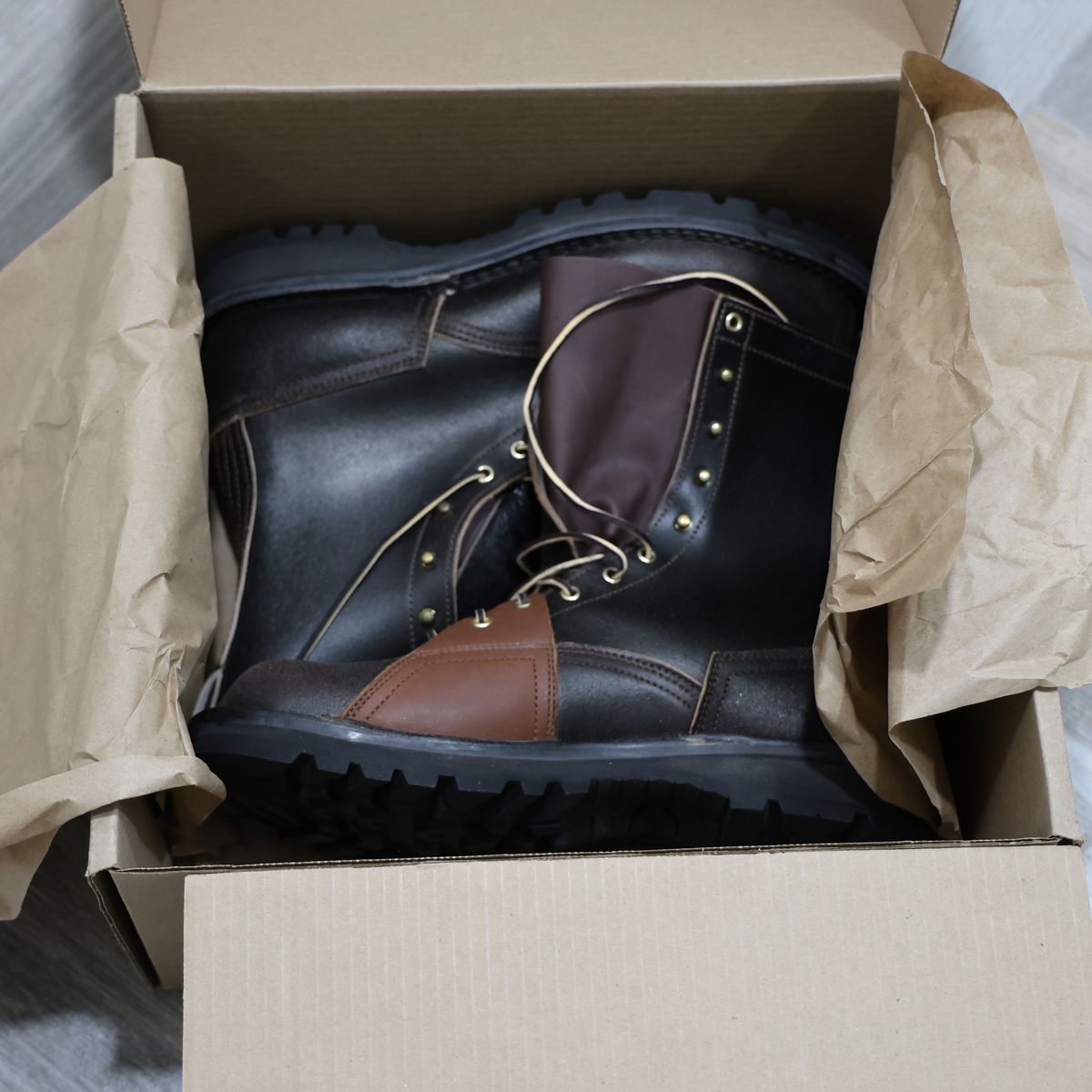 Photo by mfleeter on October 1, 2025 of the Nicks x Rose Anvil ND3 in Horween Brown Waxed Flesh.