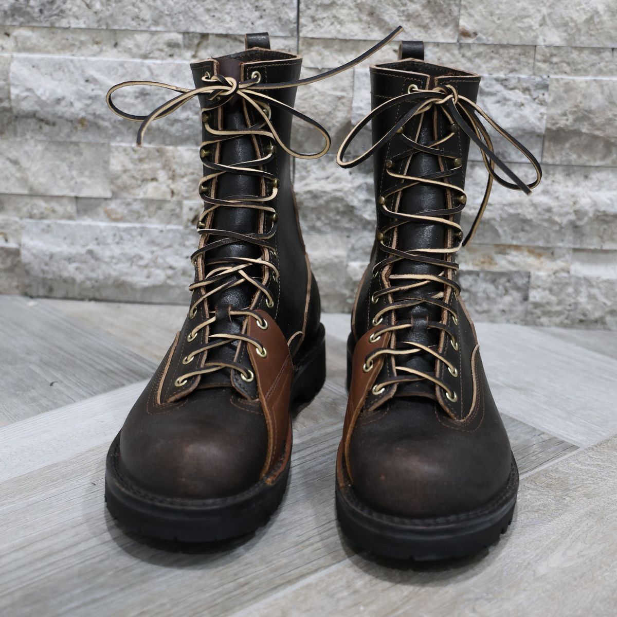 Photo by mfleeter on October 1, 2025 of the Nicks x Rose Anvil ND3 in Horween Brown Waxed Flesh.