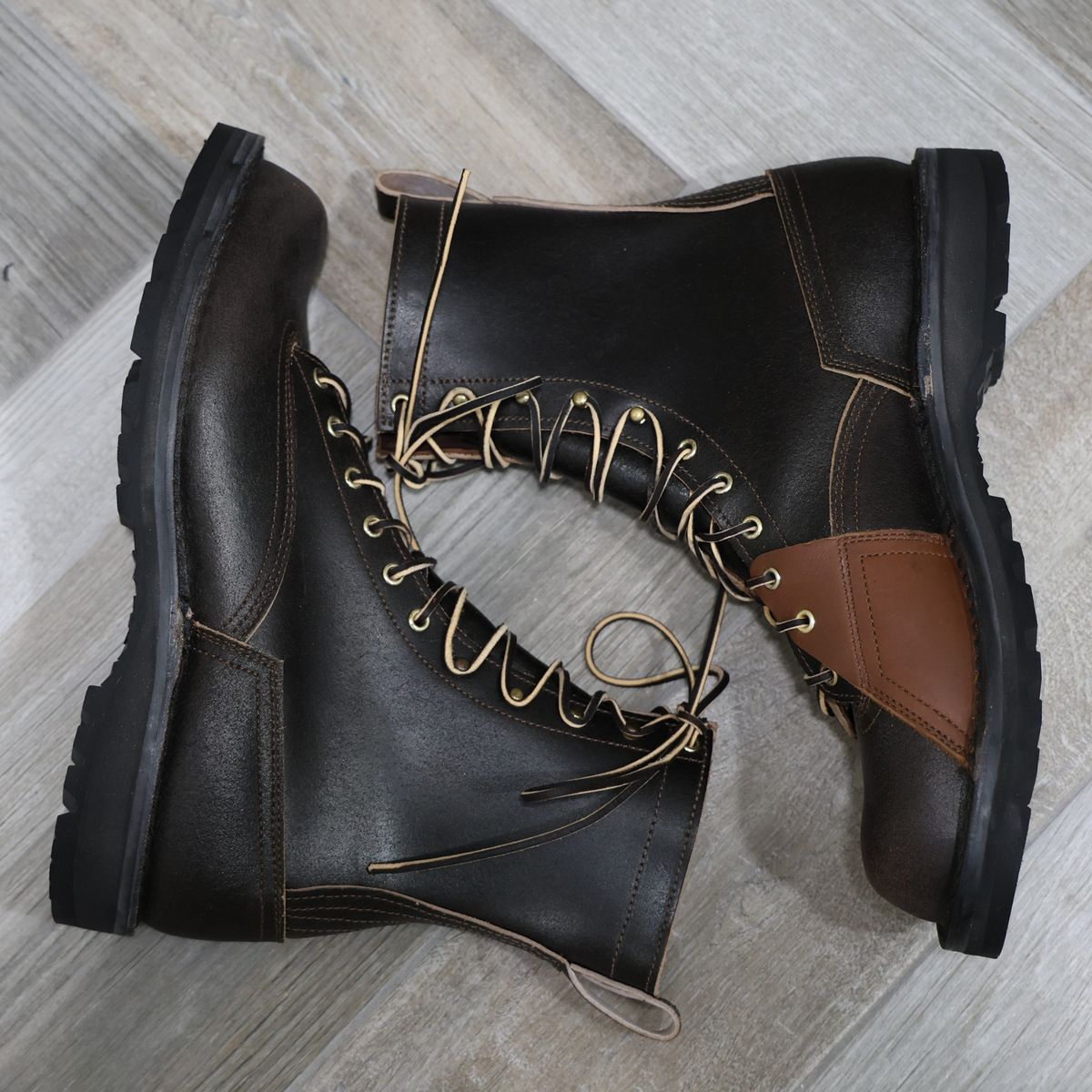 Photo by mfleeter on October 1, 2025 of the Nicks x Rose Anvil ND3 in Horween Brown Waxed Flesh.