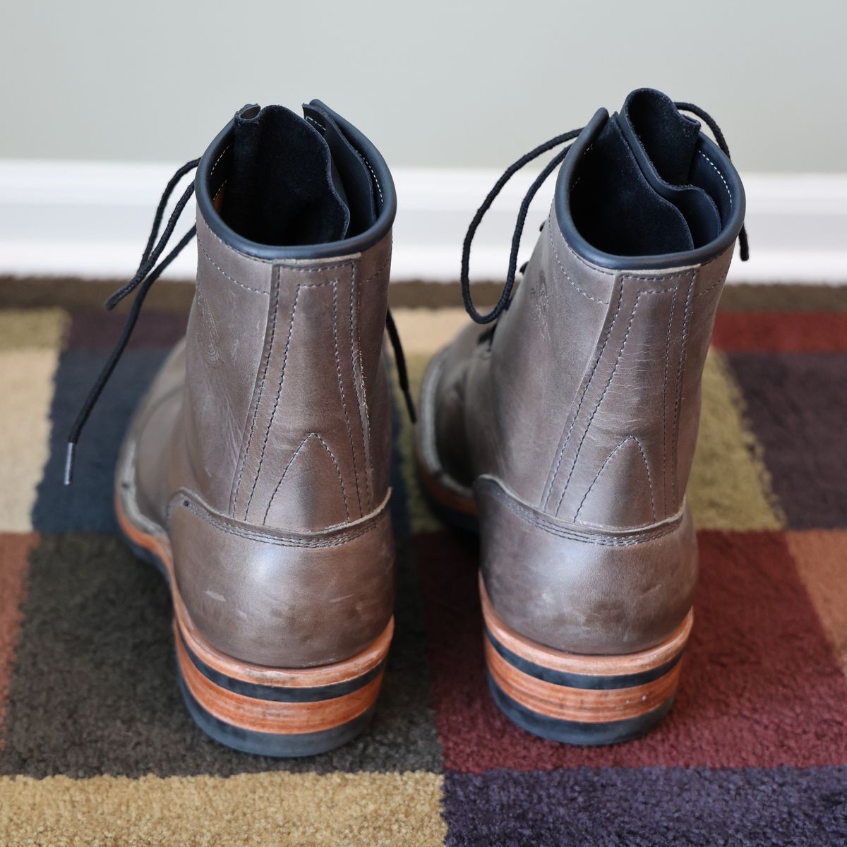 Photo by mfleeter on December 2, 2024 of the Frank's Boots Maxon in Horween Steel Predator.