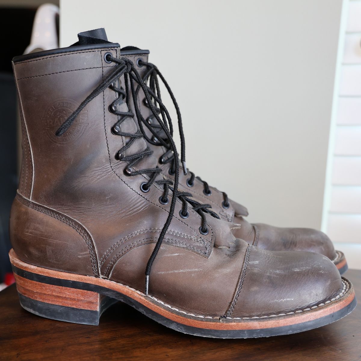 Photo by mfleeter on February 4, 2025 of the Frank's Boots Maxon in Horween Steel Predator.