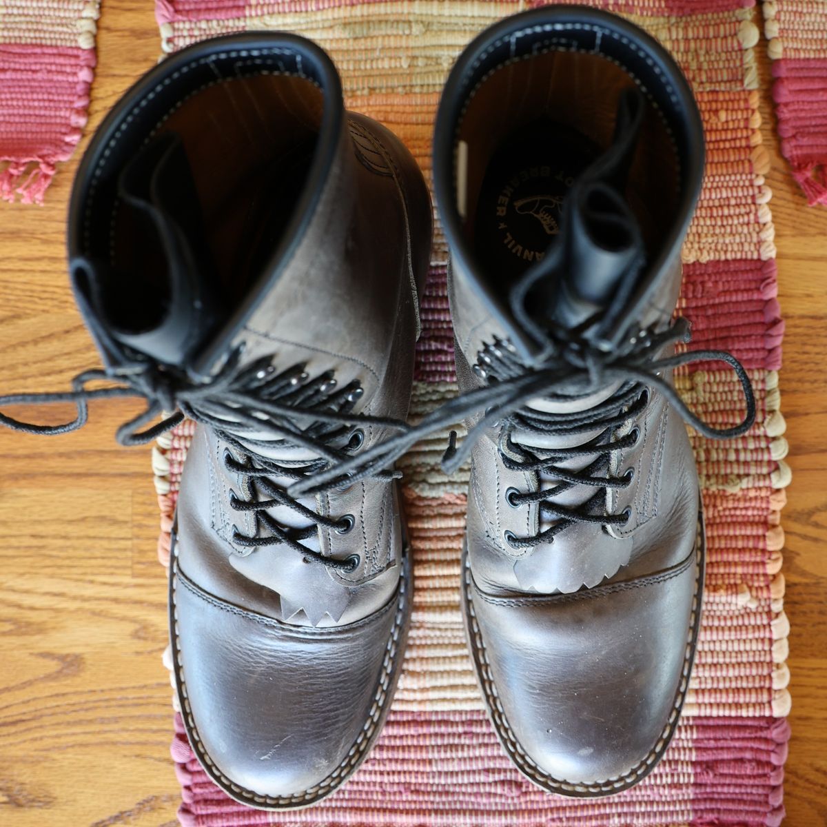 Photo by mfleeter on April 3, 2025 of the Frank's Boots Maxon in Horween Steel Predator.