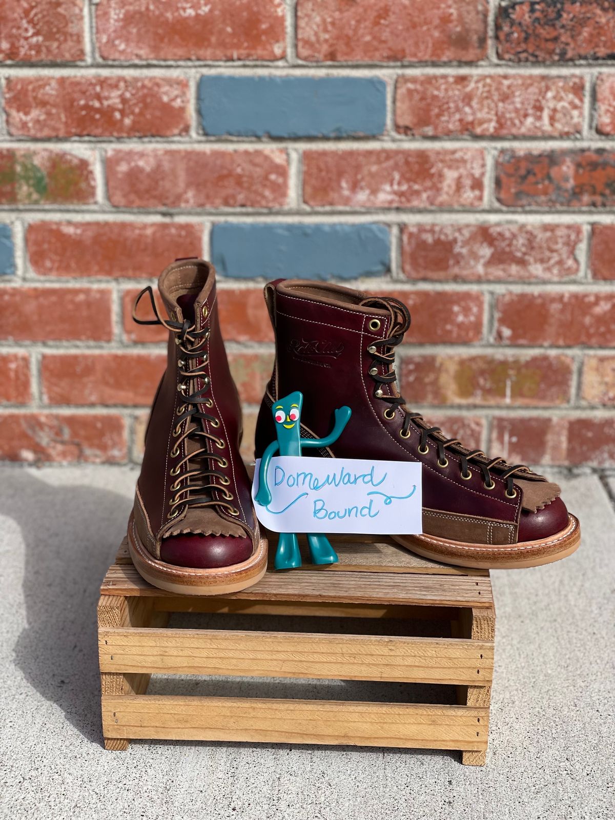 Photo by BootsetDaram on October 1, 2023 of the Role Club Lace To Toe A-2 Style in Horween Color 8 Chromexcel Horsehide & Unbuffed Horsehide.