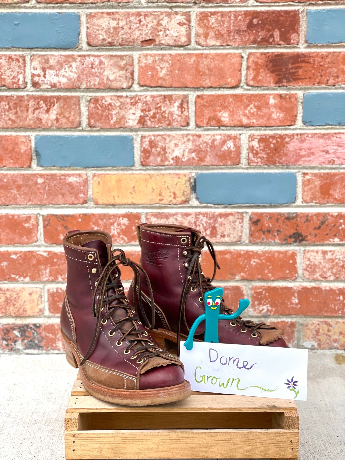 Photo by BootsetDaram on November 5, 2023 of the Role Club Lace To Toe A-2 Style in Horween Color 8 Chromexcel Horsehide & Unbuffed Horsehide.