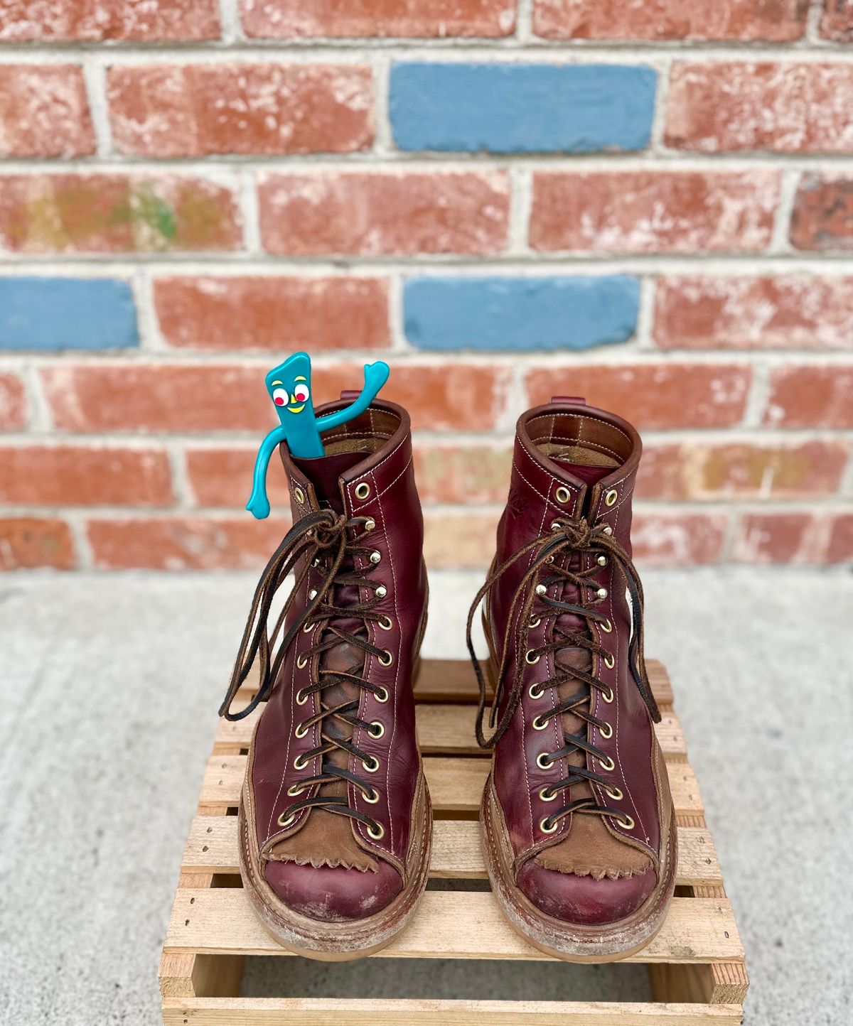 Photo by BootsetDaram on February 3, 2024 of the Role Club Lace To Toe A-2 Style in Horween Color 8 Chromexcel Horsehide & Unbuffed Horsehide.