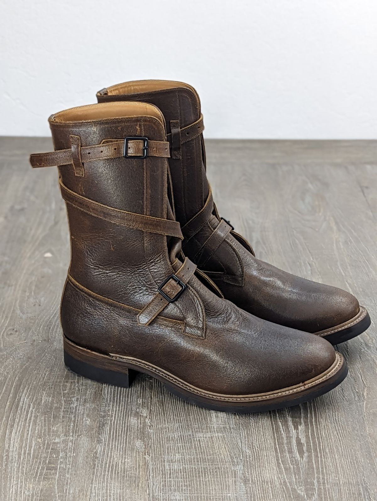 Photo by itsnotbriatall on October 1, 2023 of the Eastman Leather Tanker Boots in Horween Havana Burnished Roughout.