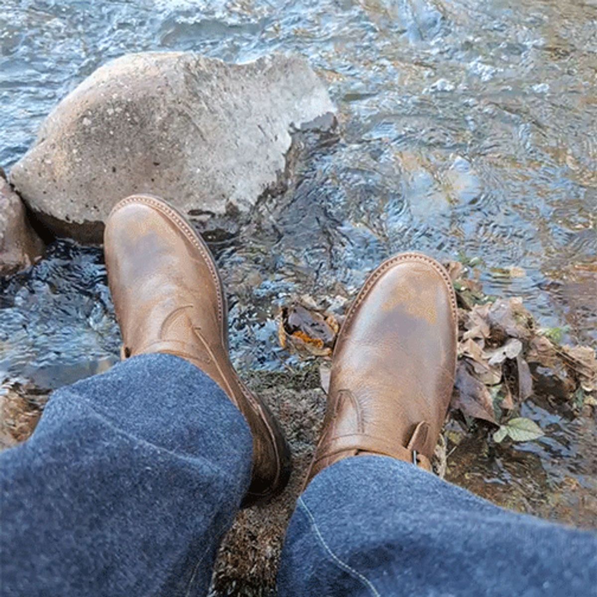 Photo by itsnotbriatall on January 2, 2024 of the Eastman Leather Tanker Boots in Horween Havana Burnished Roughout.