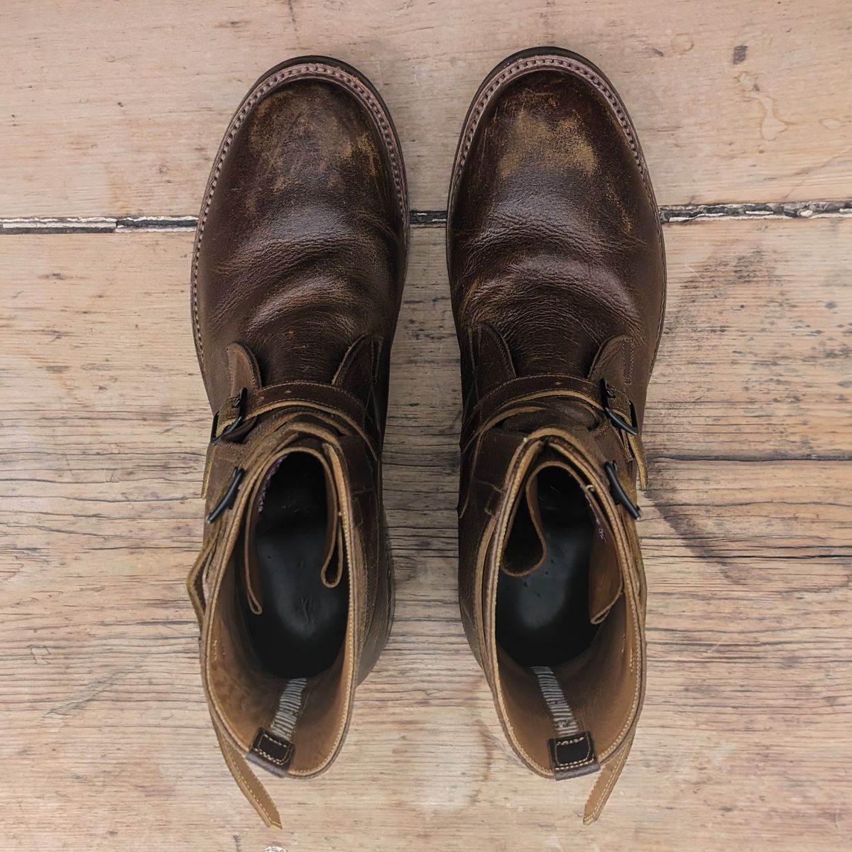 Photo by itsnotbriatall on January 2, 2024 of the Eastman Leather Tanker Boots in Horween Havana Burnished Roughout.
