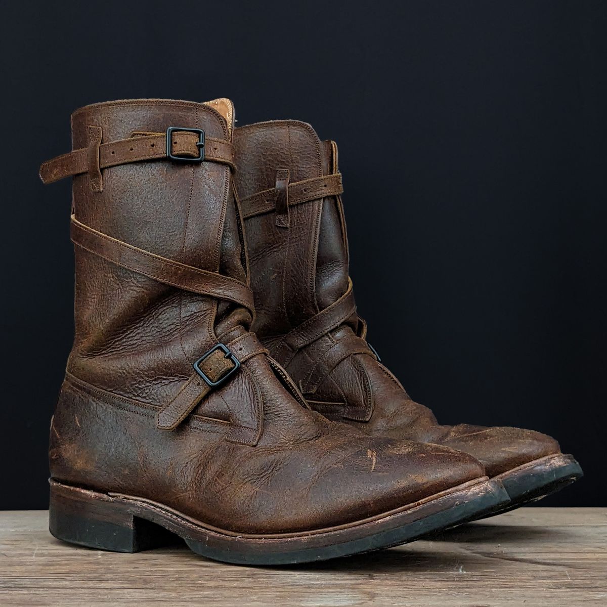 Photo by itsnotbriatall on March 3, 2024 of the Eastman Leather Tanker Boots in Horween Havana Burnished Roughout.