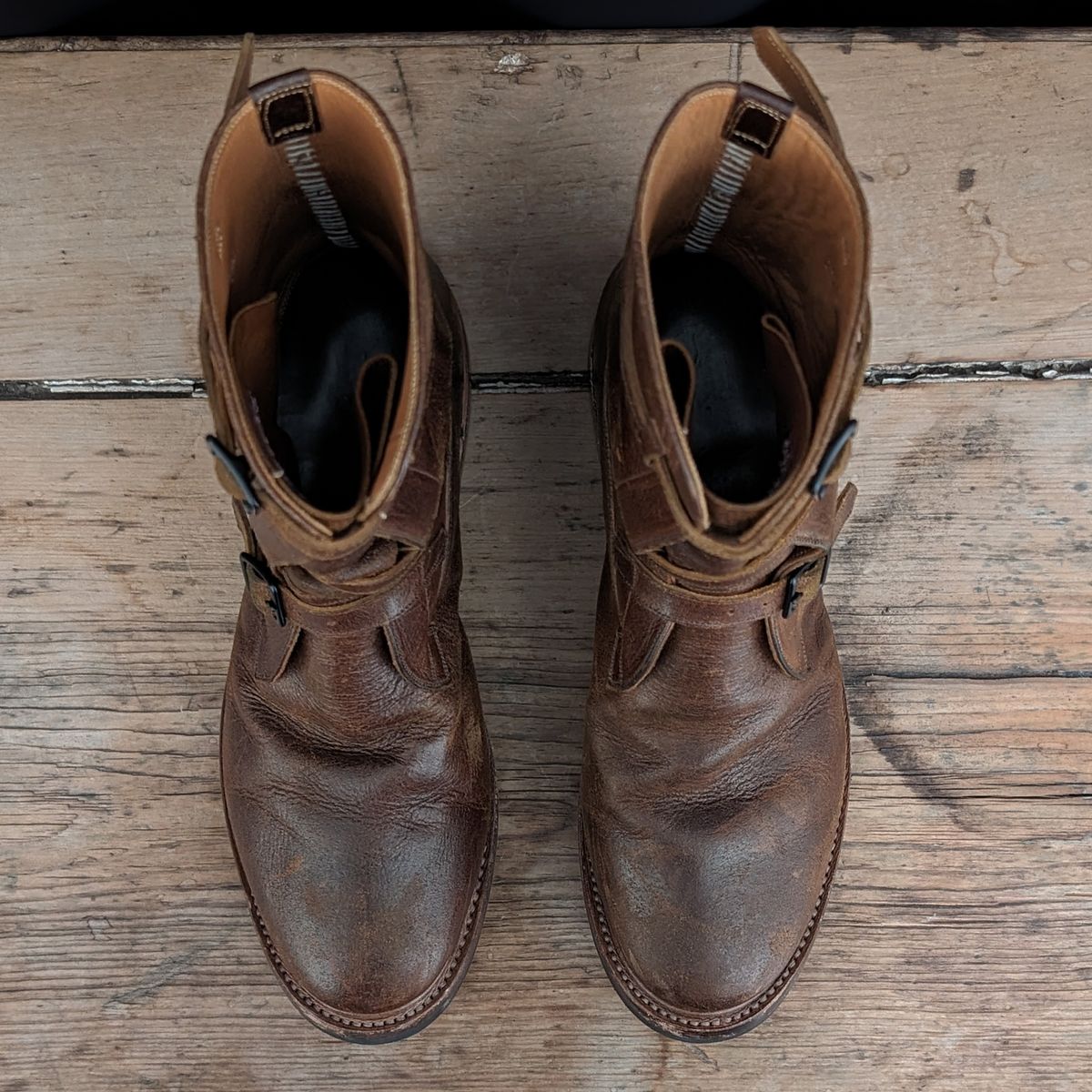Photo by itsnotbriatall on March 3, 2024 of the Eastman Leather Tanker Boots in Horween Havana Burnished Roughout.