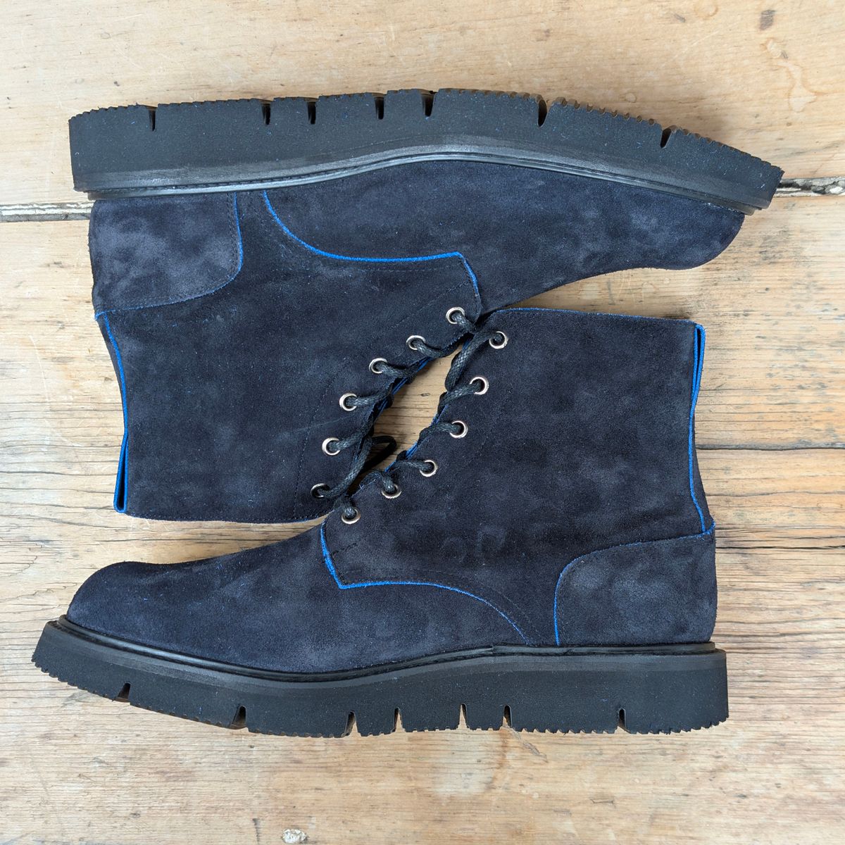 Photo by itsnotbriatall on October 1, 2025 of the Tricker's Black Ice Boot in C.F. Stead Ottoman Scuff Off Suede.