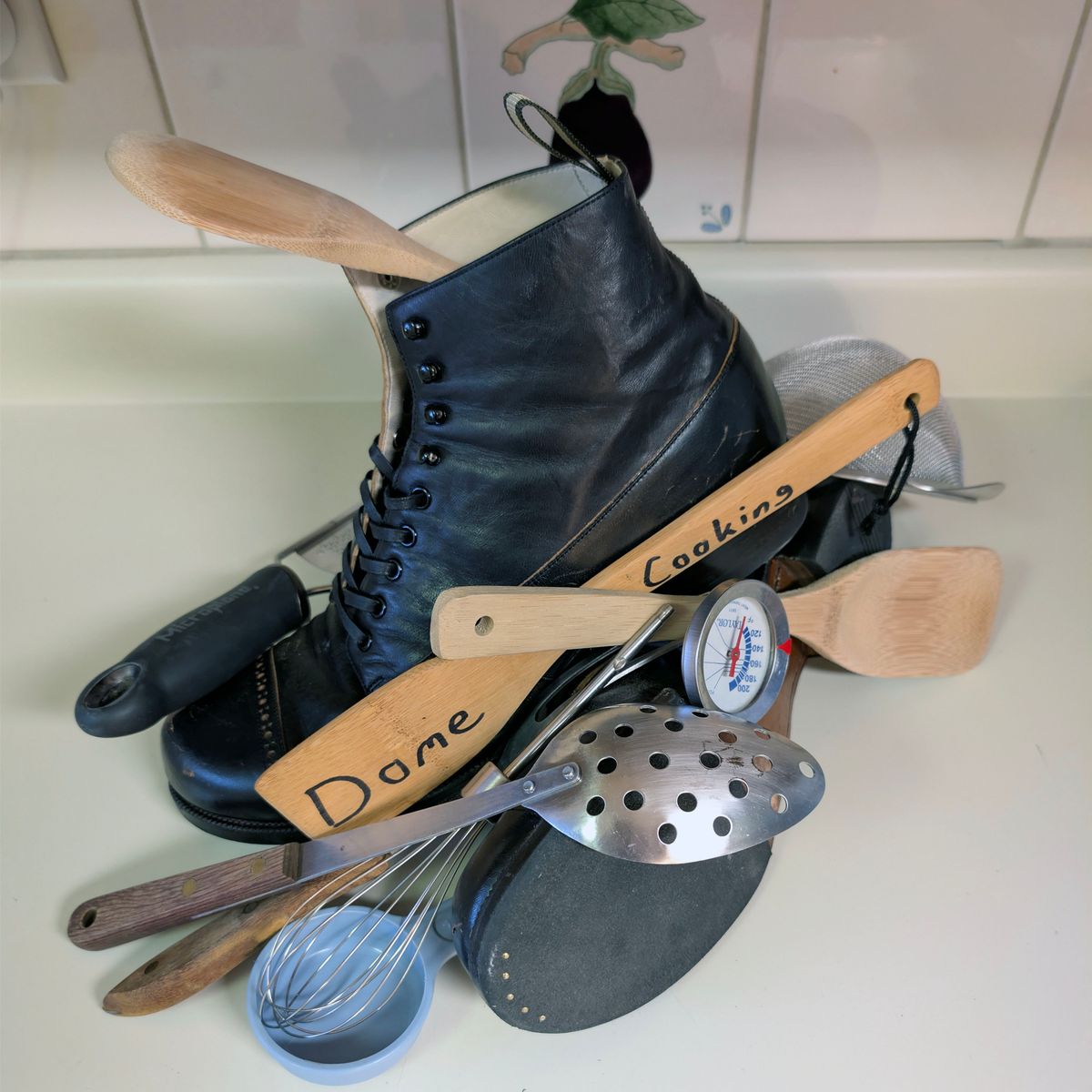 Photo by itsnotbriatall on November 5, 2025 of the The 2 Monkeys Vaudeville "Black Colts" in Horsehide.