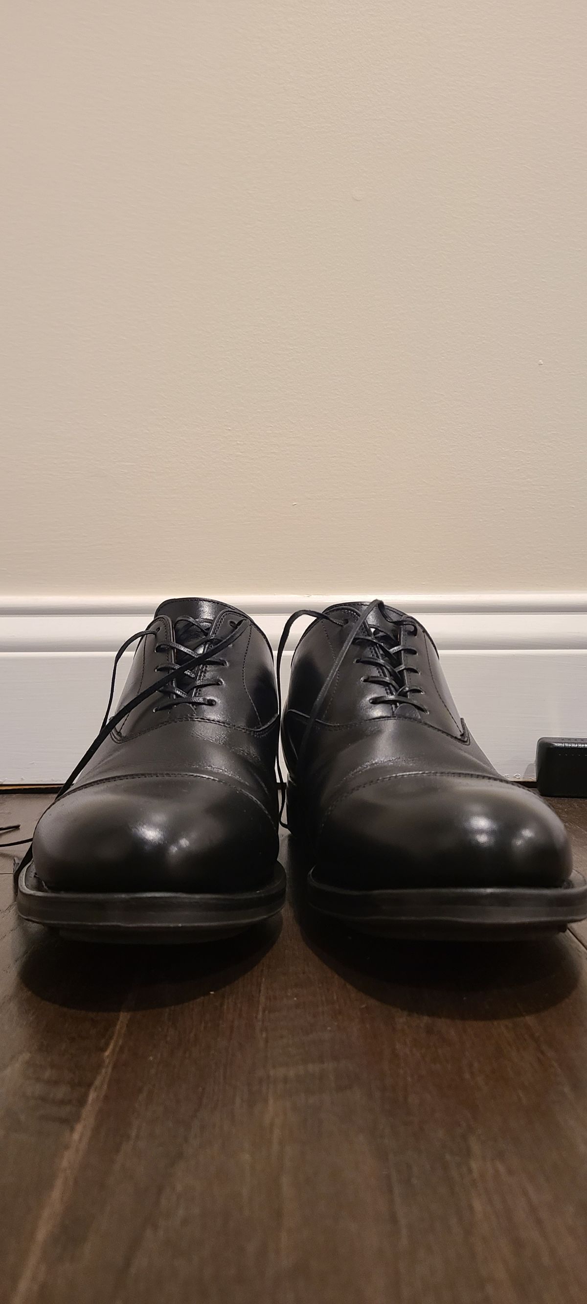 Photo by trickbrick on October 3, 2023 of the Viberg Bastion Oxford in D'Annonay Black Calf.