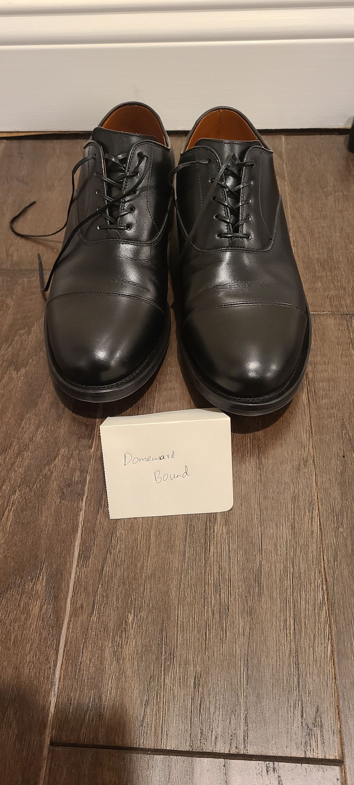 Photo by trickbrick on October 3, 2023 of the Viberg Bastion Oxford in D'Annonay Black Calf.