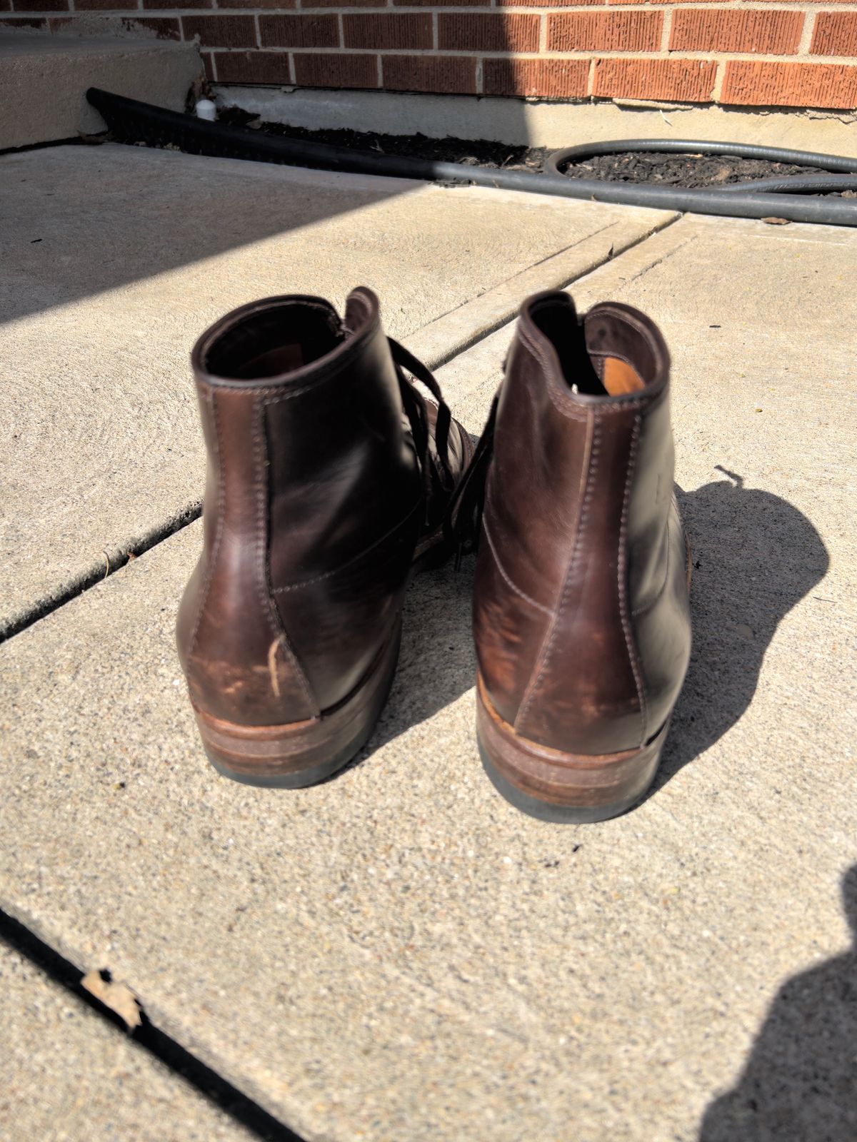 Photo by tayalejandro on March 4, 2023 of the Alden Indy Boot in Horween Brown Chromexcel.
