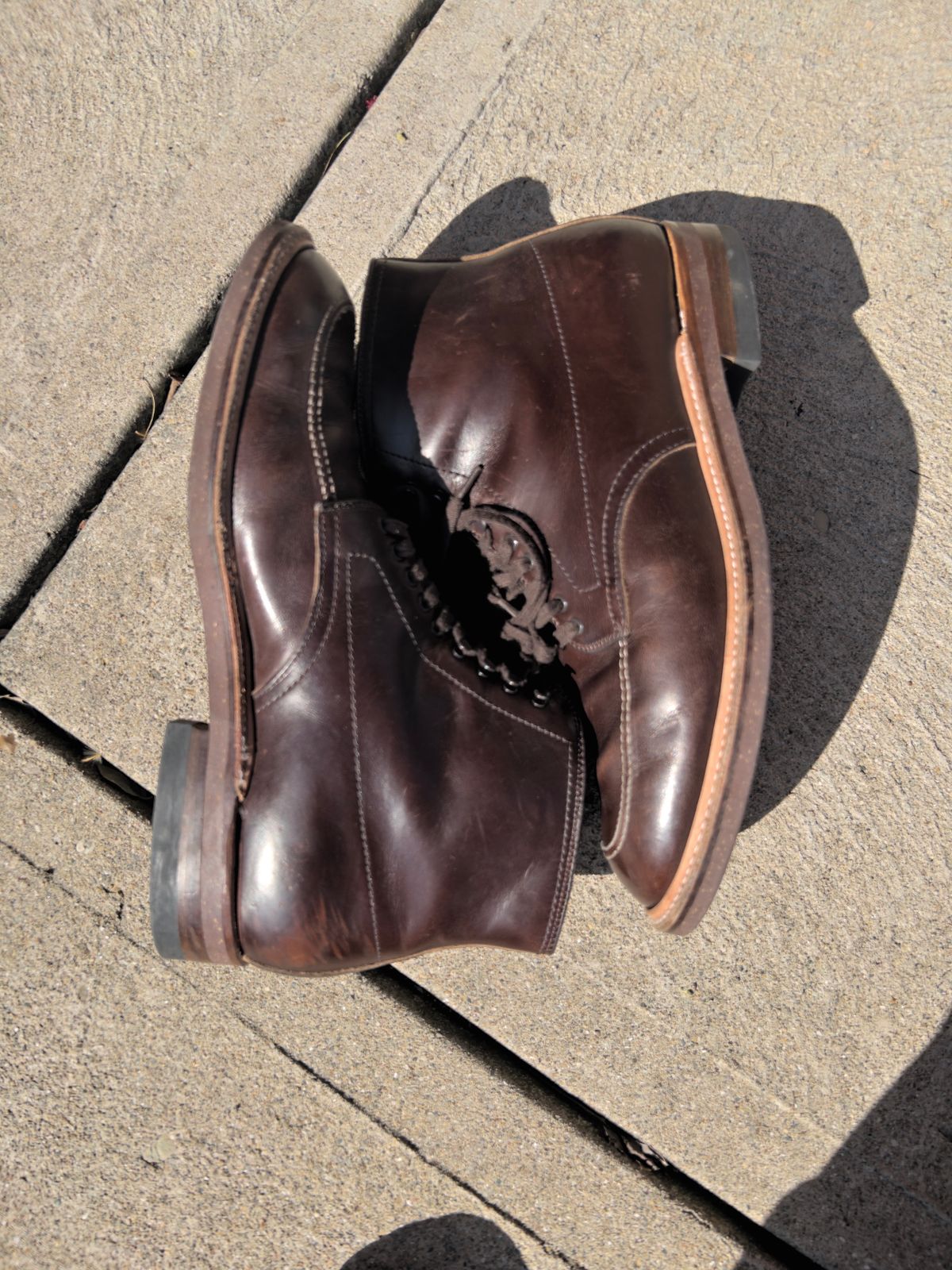 Photo by tayalejandro on March 4, 2023 of the Alden Indy Boot in Horween Brown Chromexcel.