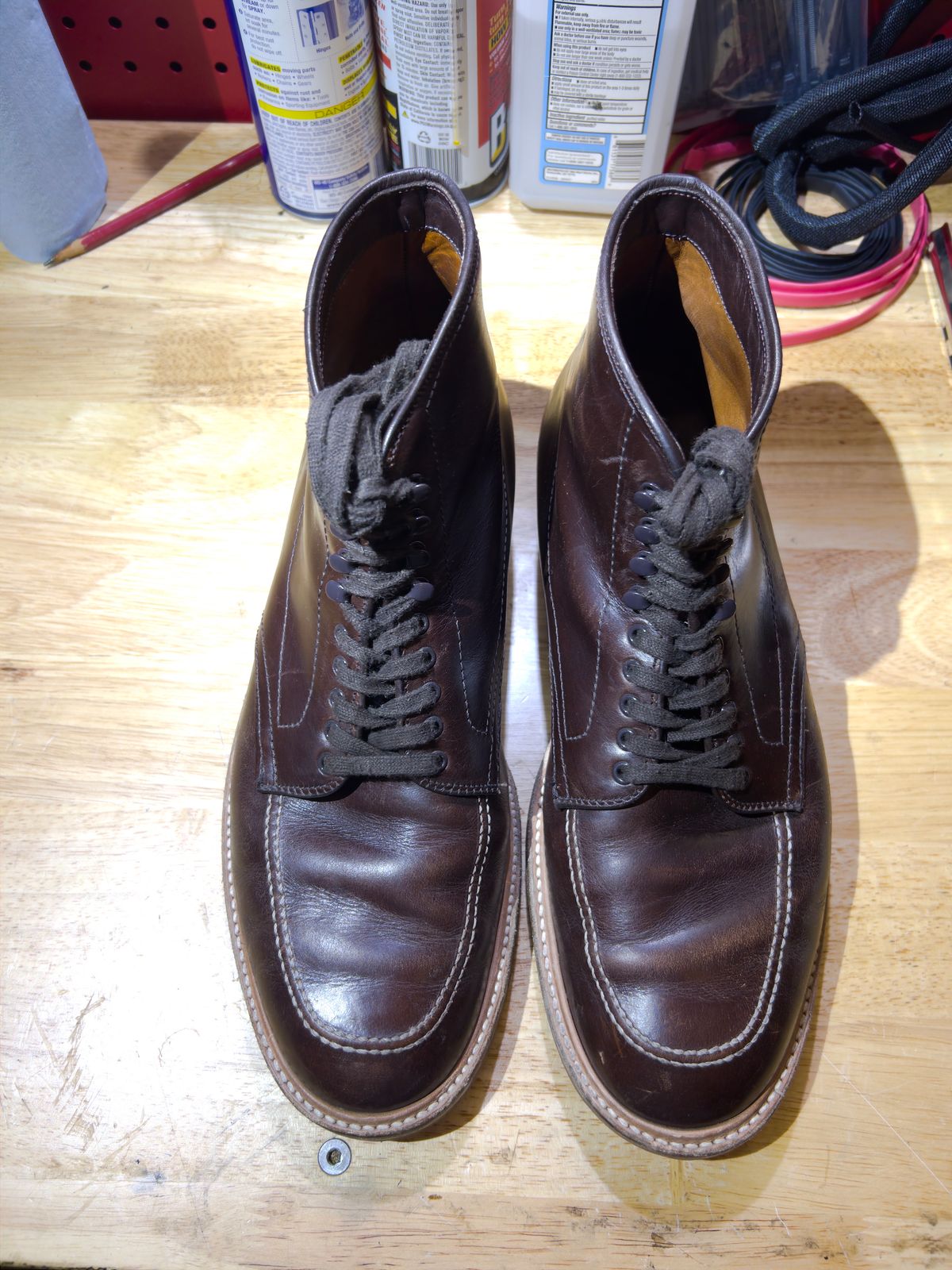 Photo by tayalejandro on April 5, 2023 of the Alden Indy Boot in Horween Brown Chromexcel.