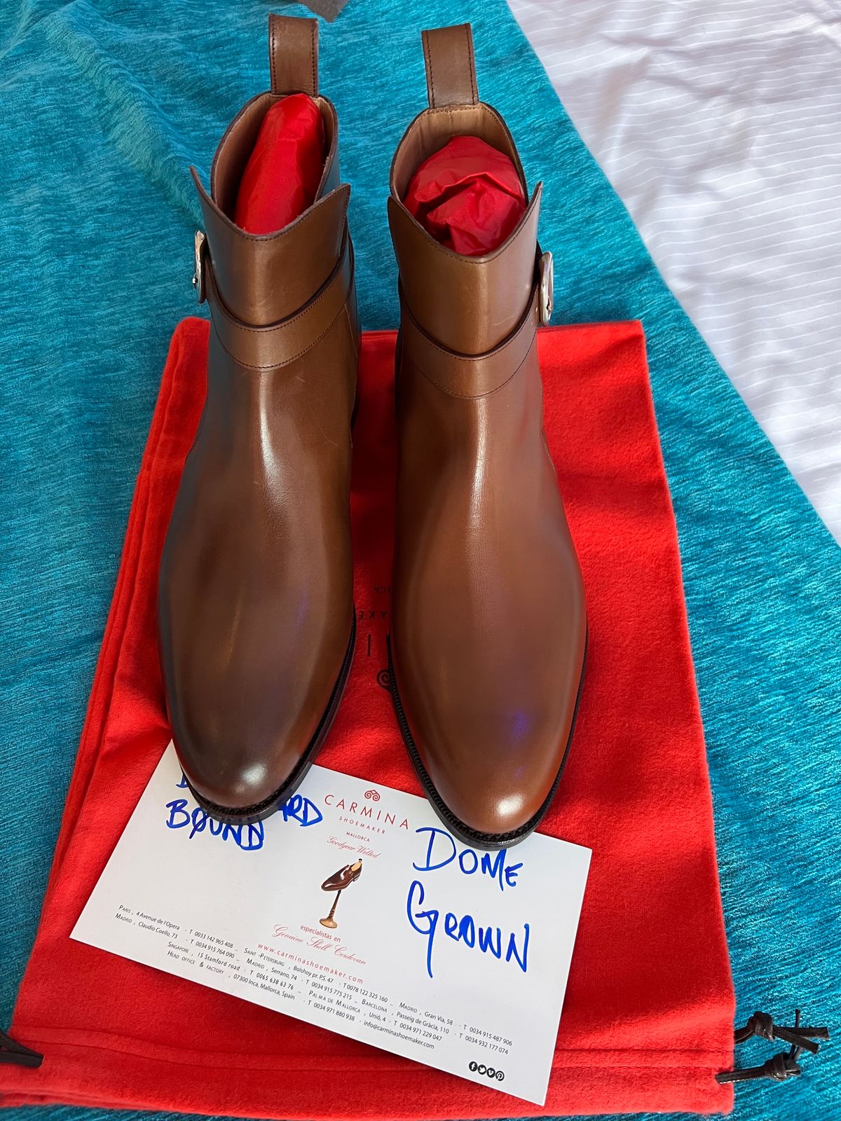 Photo by tayalejandro on November 4, 2023 of the Carmina Jodhpur Boots in Brown Vegano.